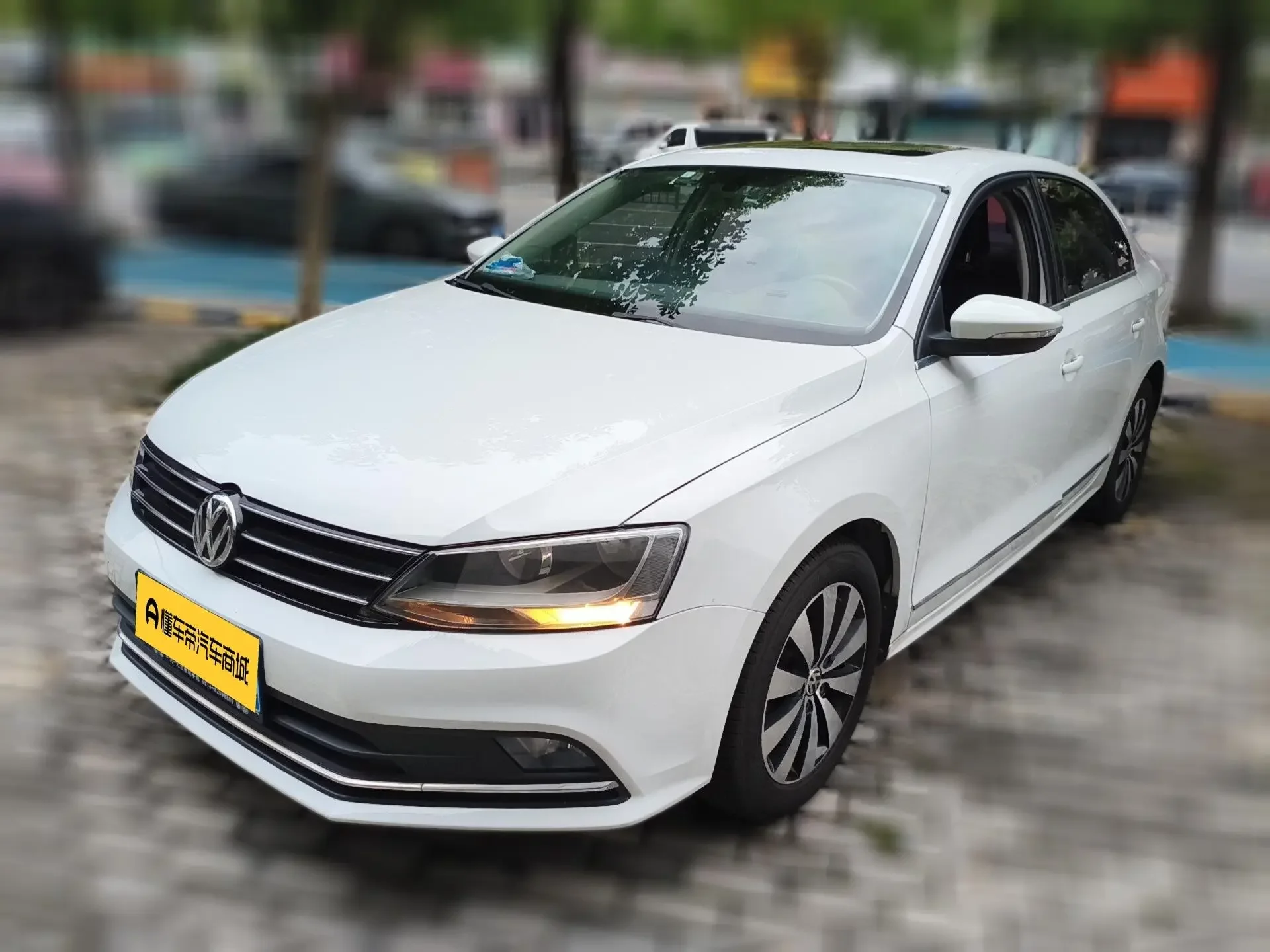 Volkswagen Sagitar