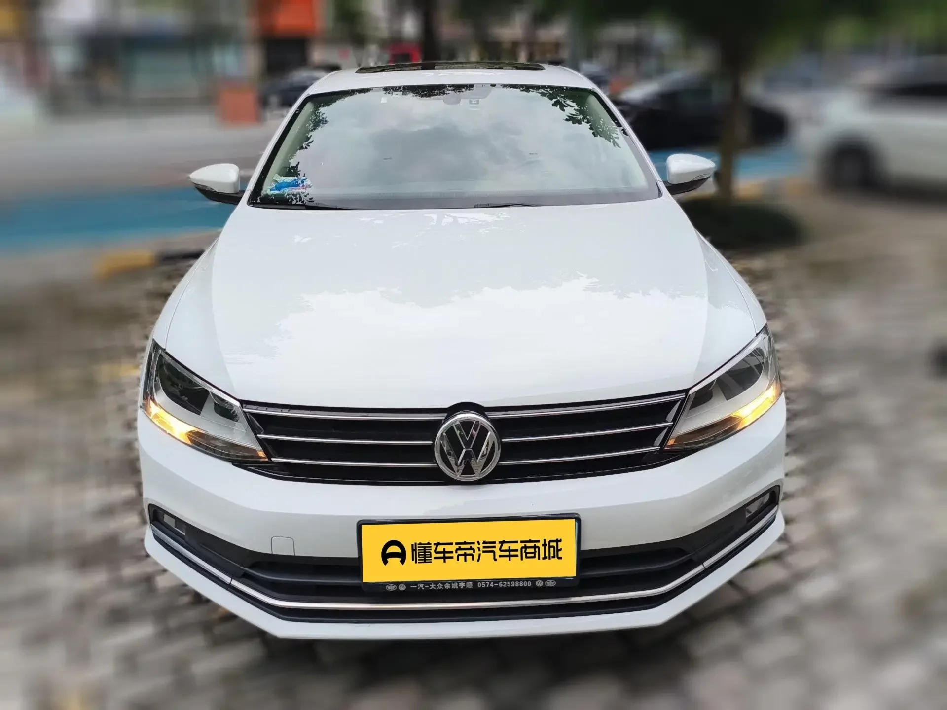 Volkswagen Sagitar