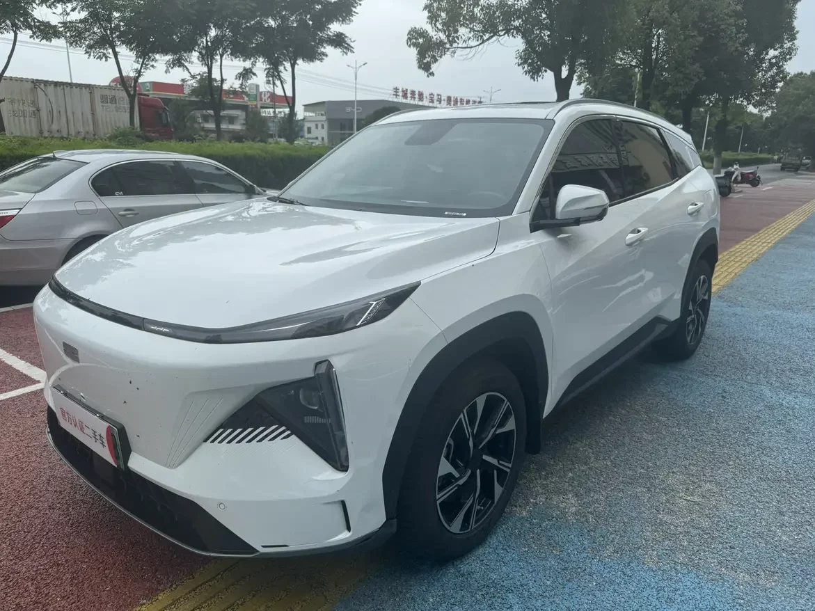 Geely Galaxy L7  из Китая