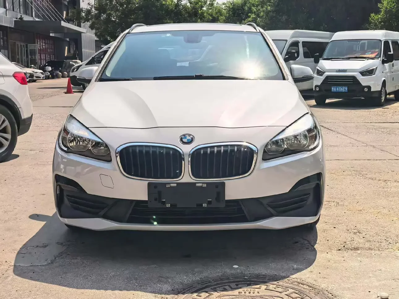 BMW 2 Series Active Tourer  из Китая