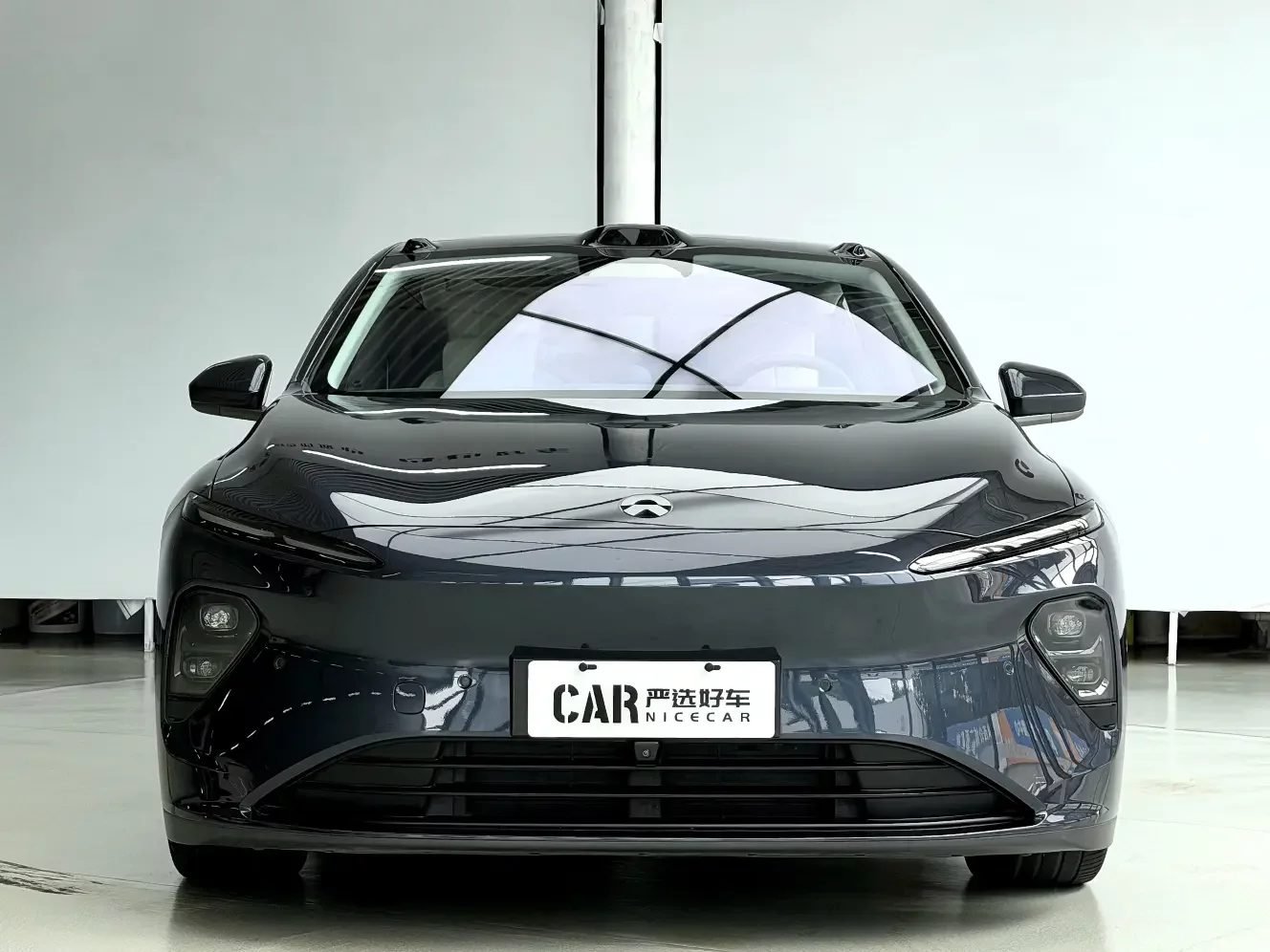 NIO ET7