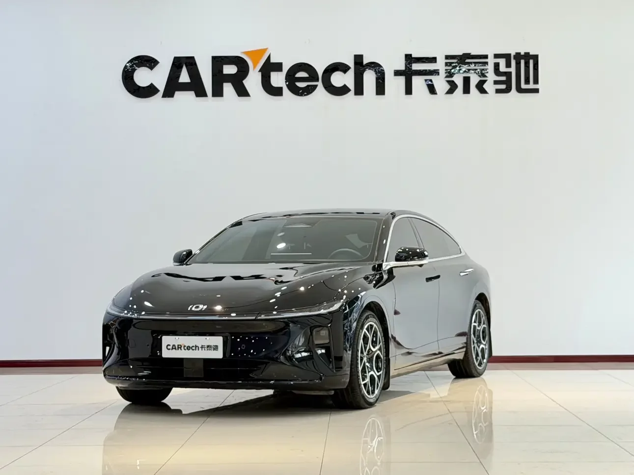 Changan Qiyuan A07  из Китая