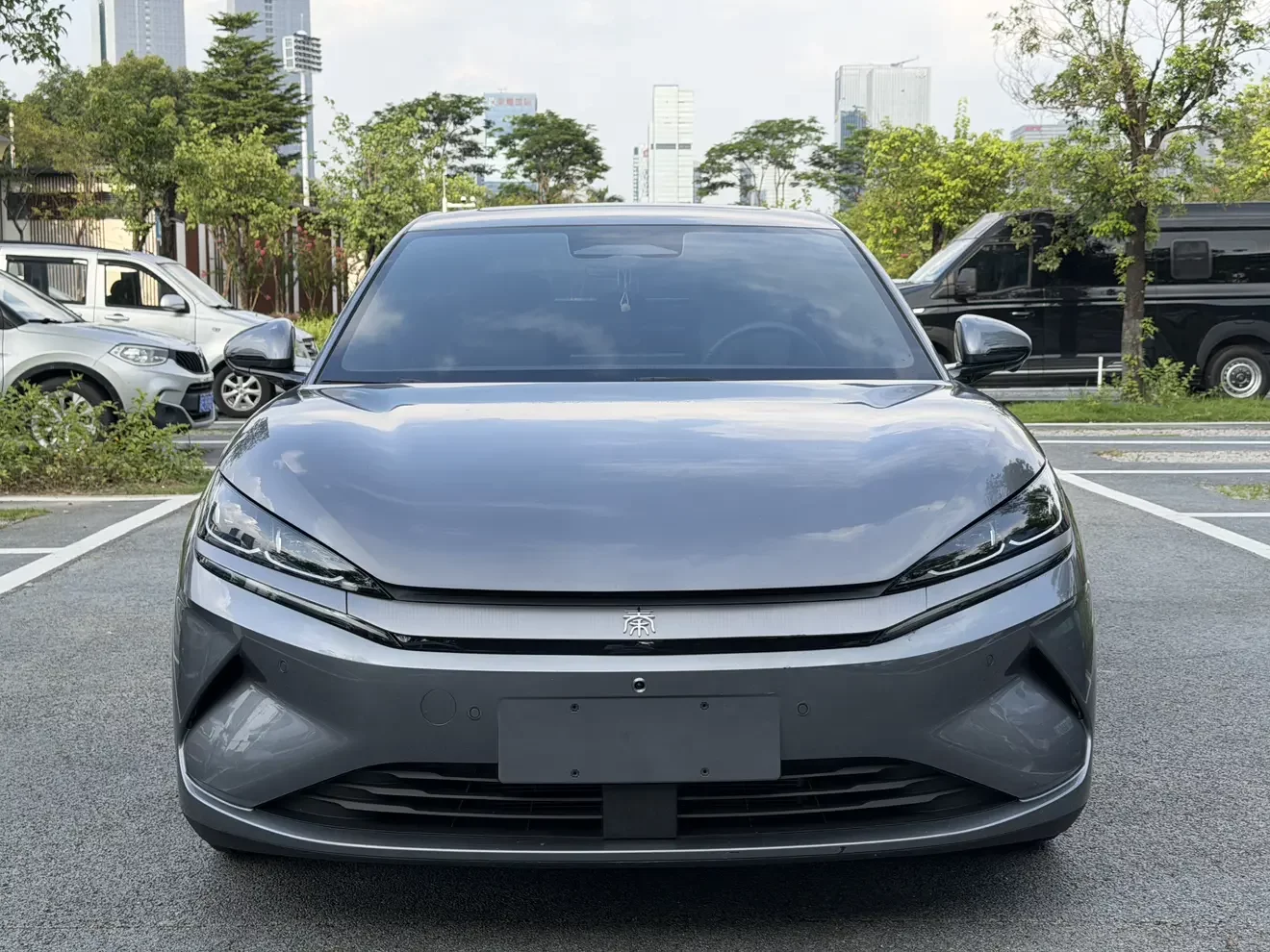 BYD Qin L EV