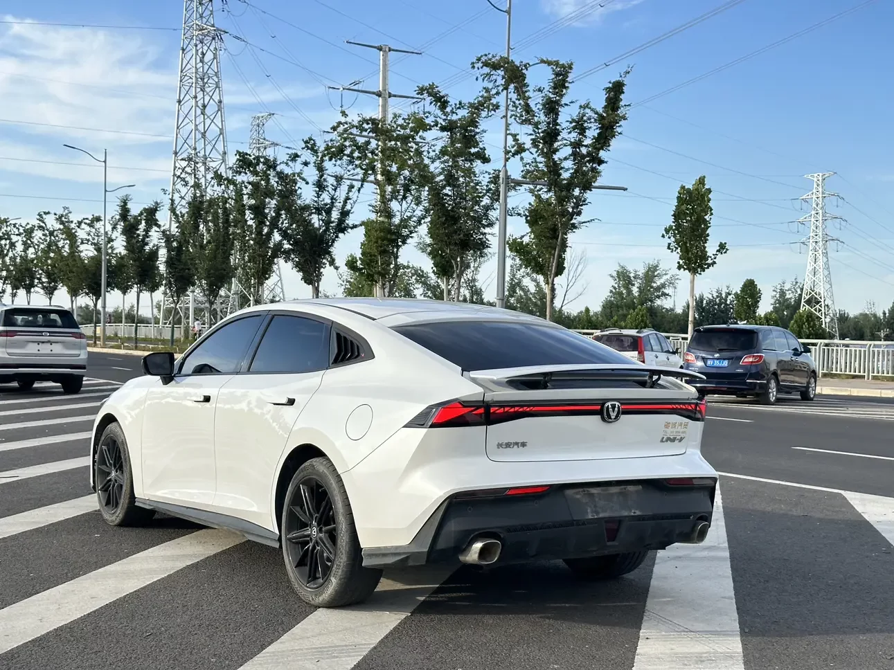 Changan UNI-V