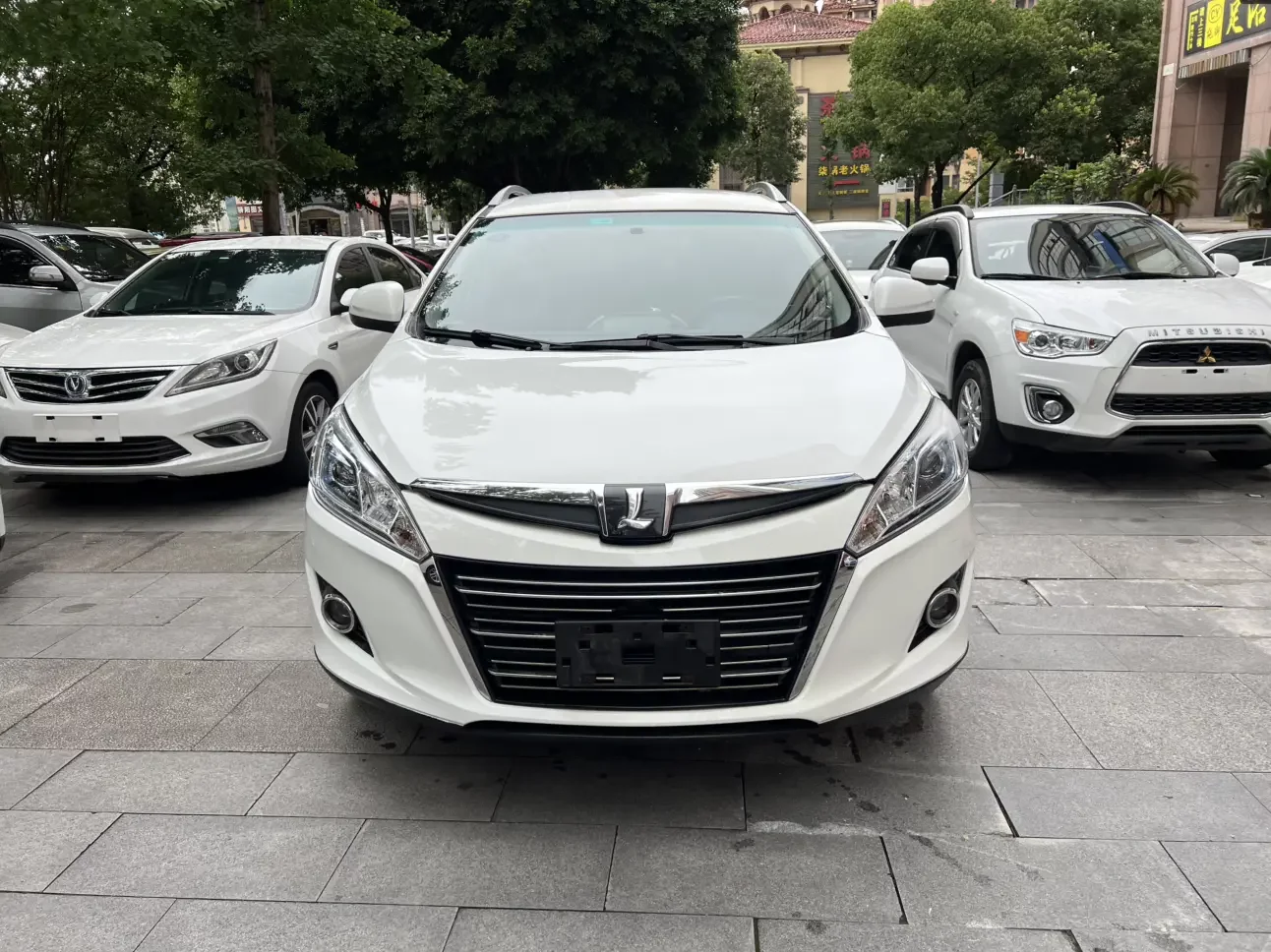 Nazhijie You6 SUV