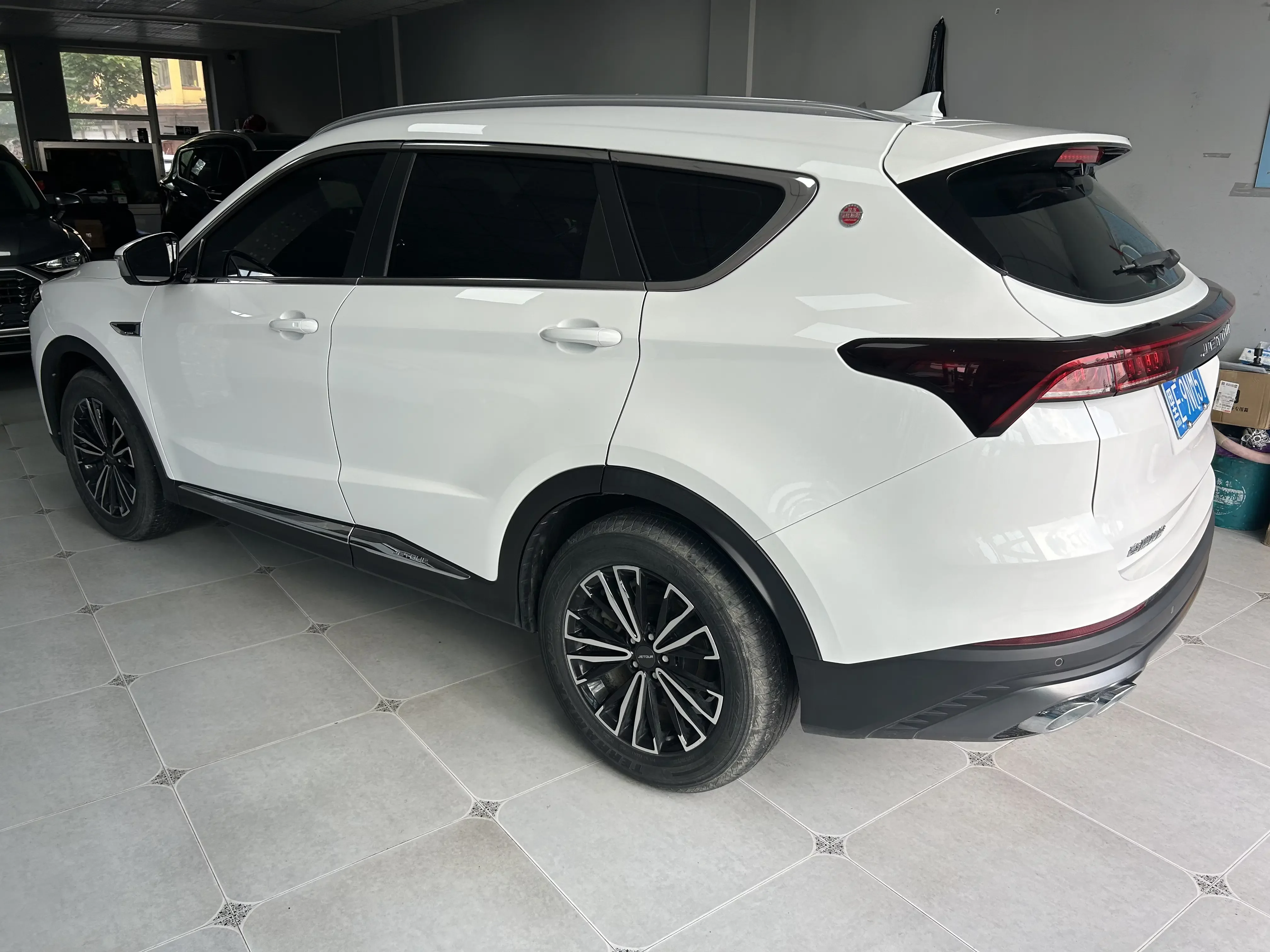 Jetour Jietu X70 PLUS