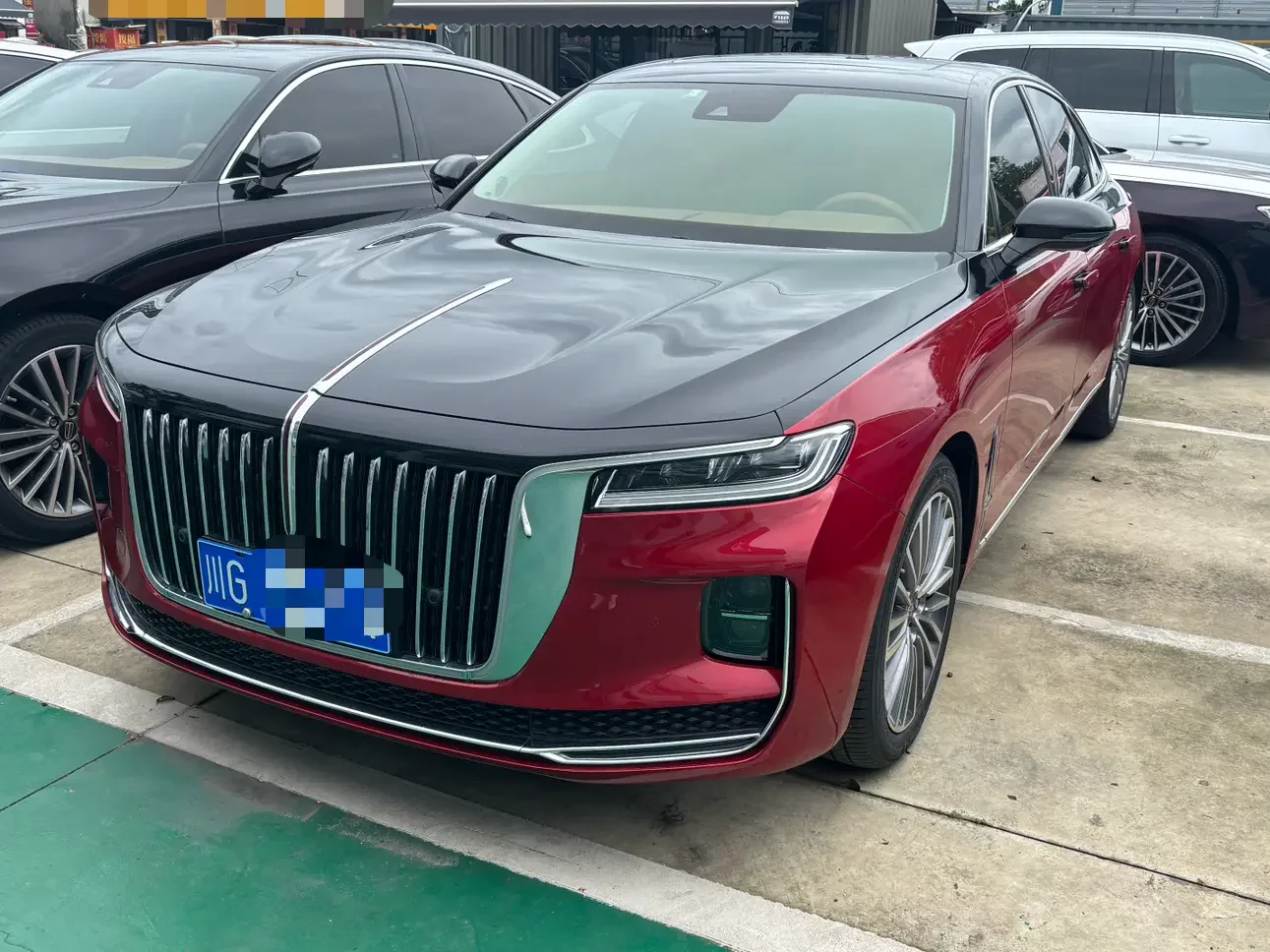 Hongqi H9  из Китая