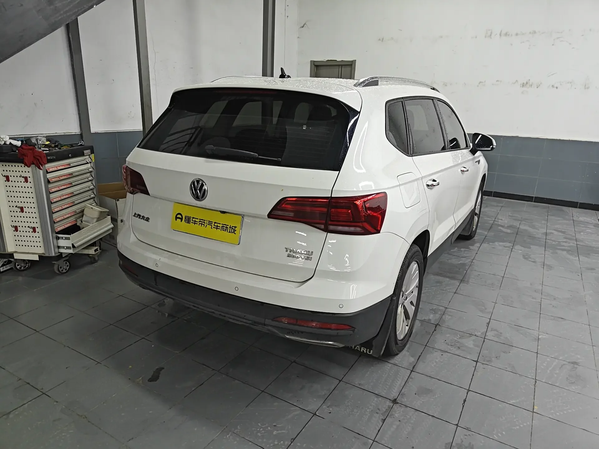 Volkswagen Tharu