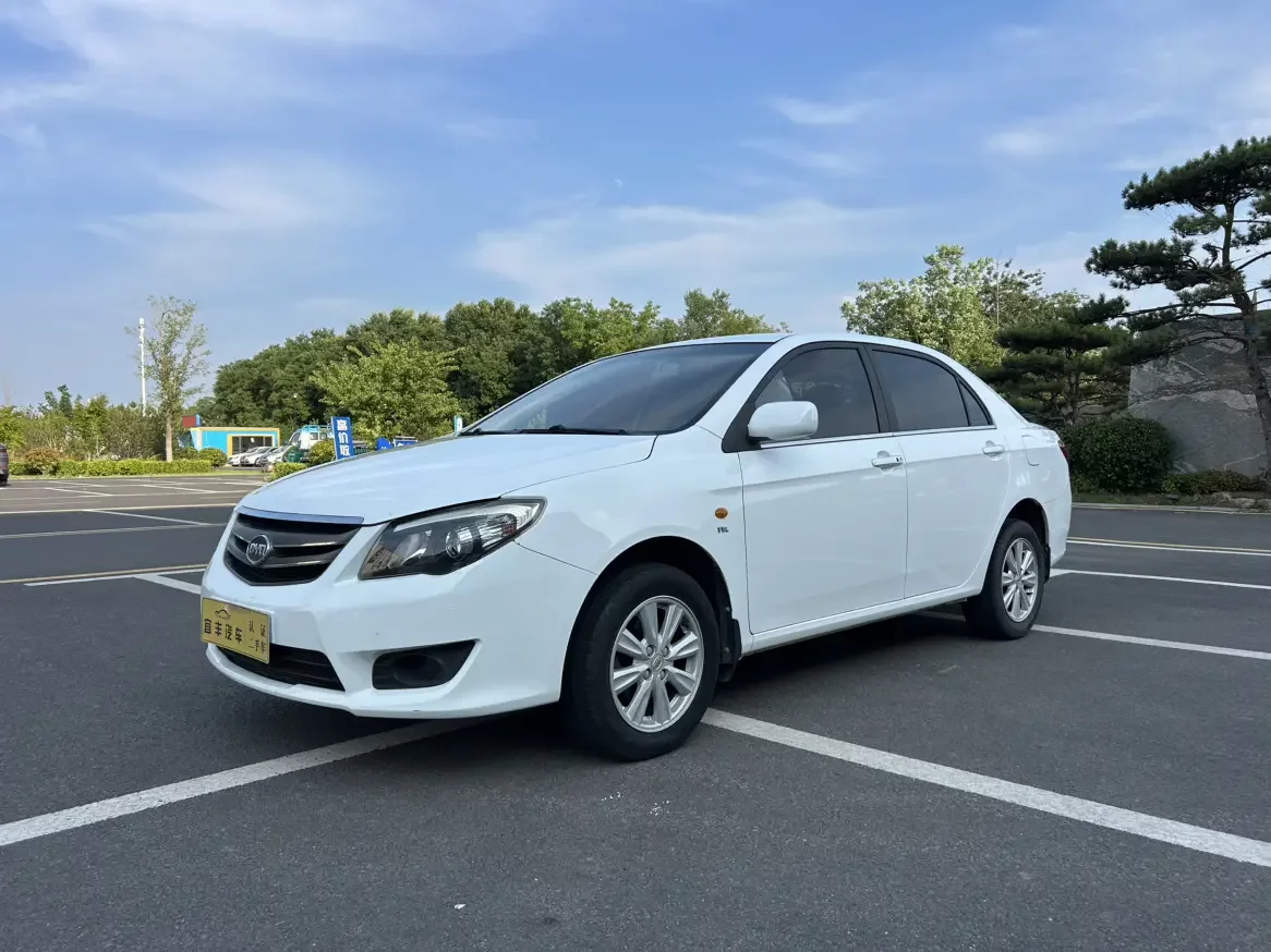 BYD L3