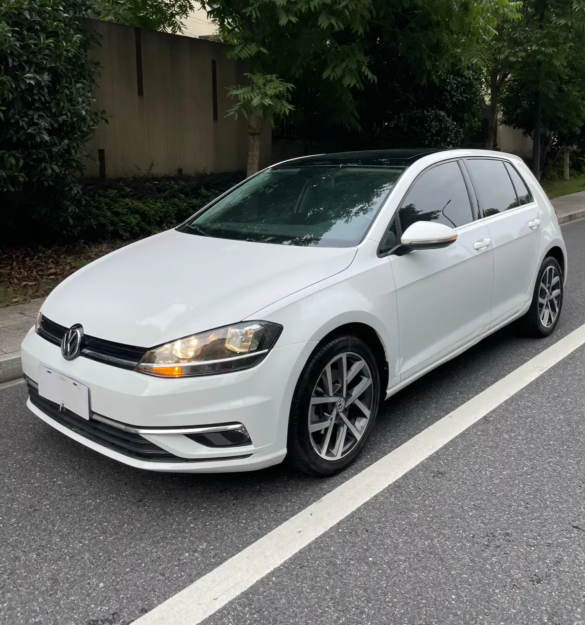 Volkswagen golf