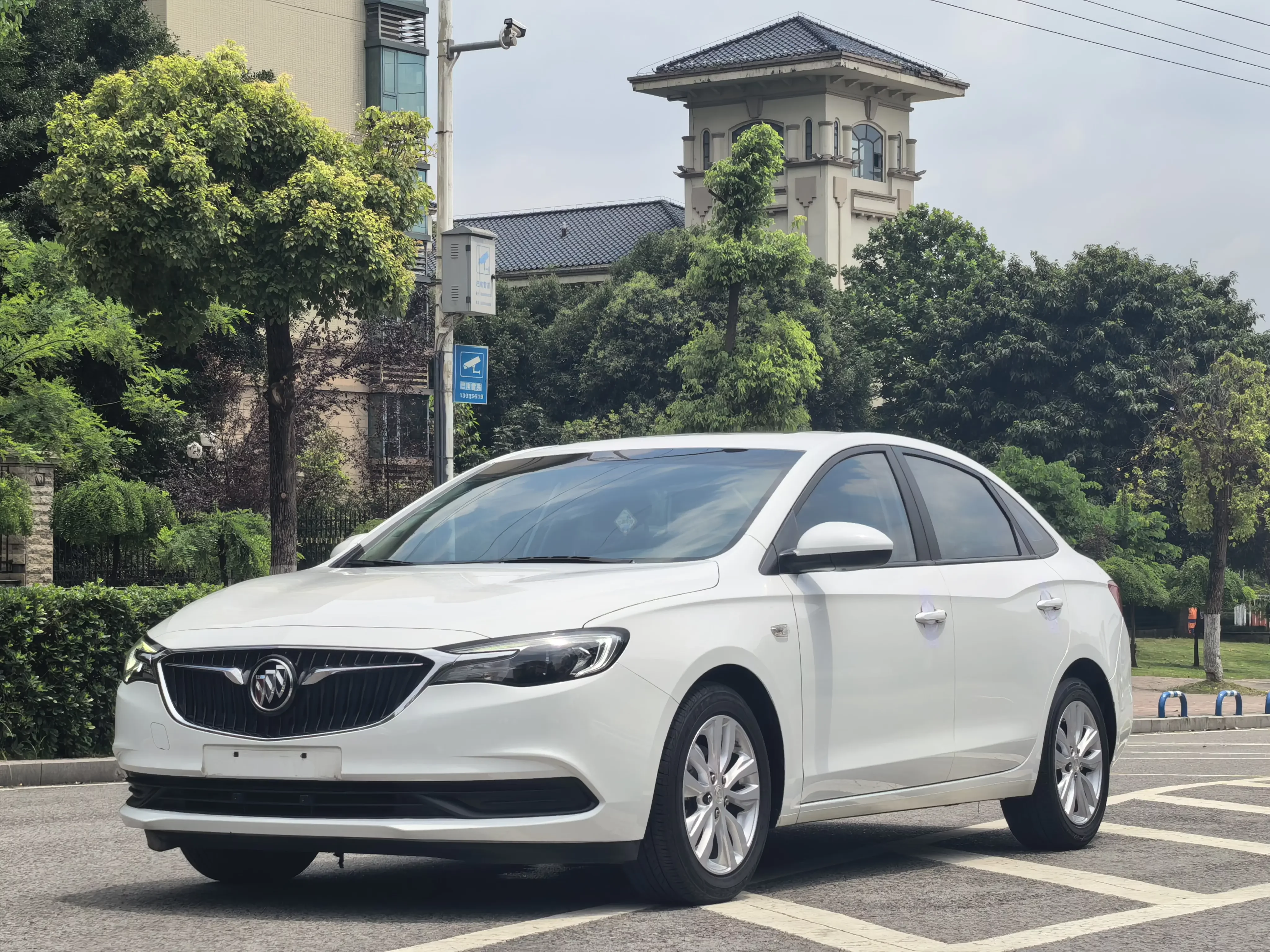Buick Yinglang