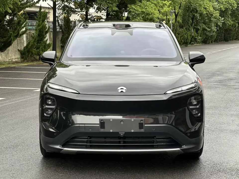 NIO ES7  из Китая