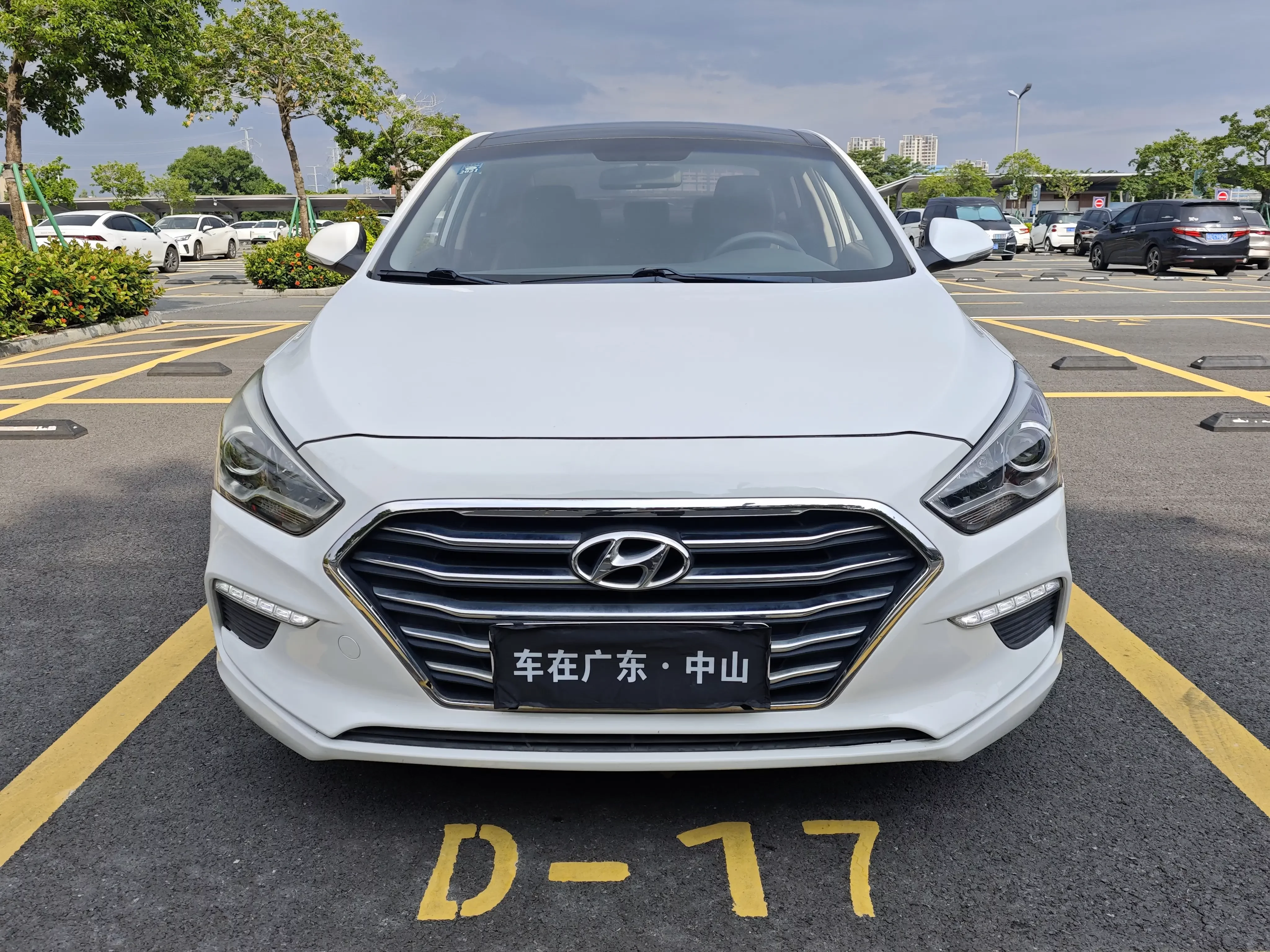 Hyundai famous pictures  из Китая