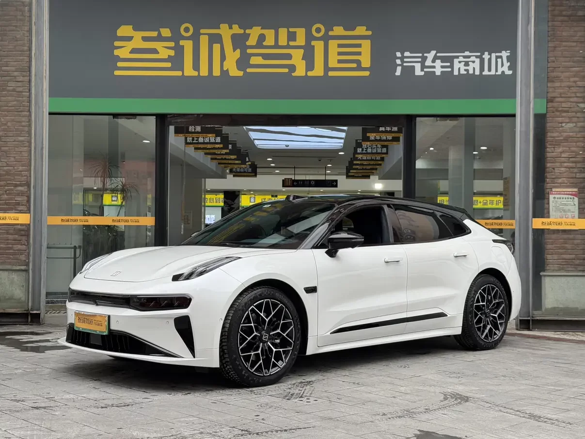 ZEEKR 001