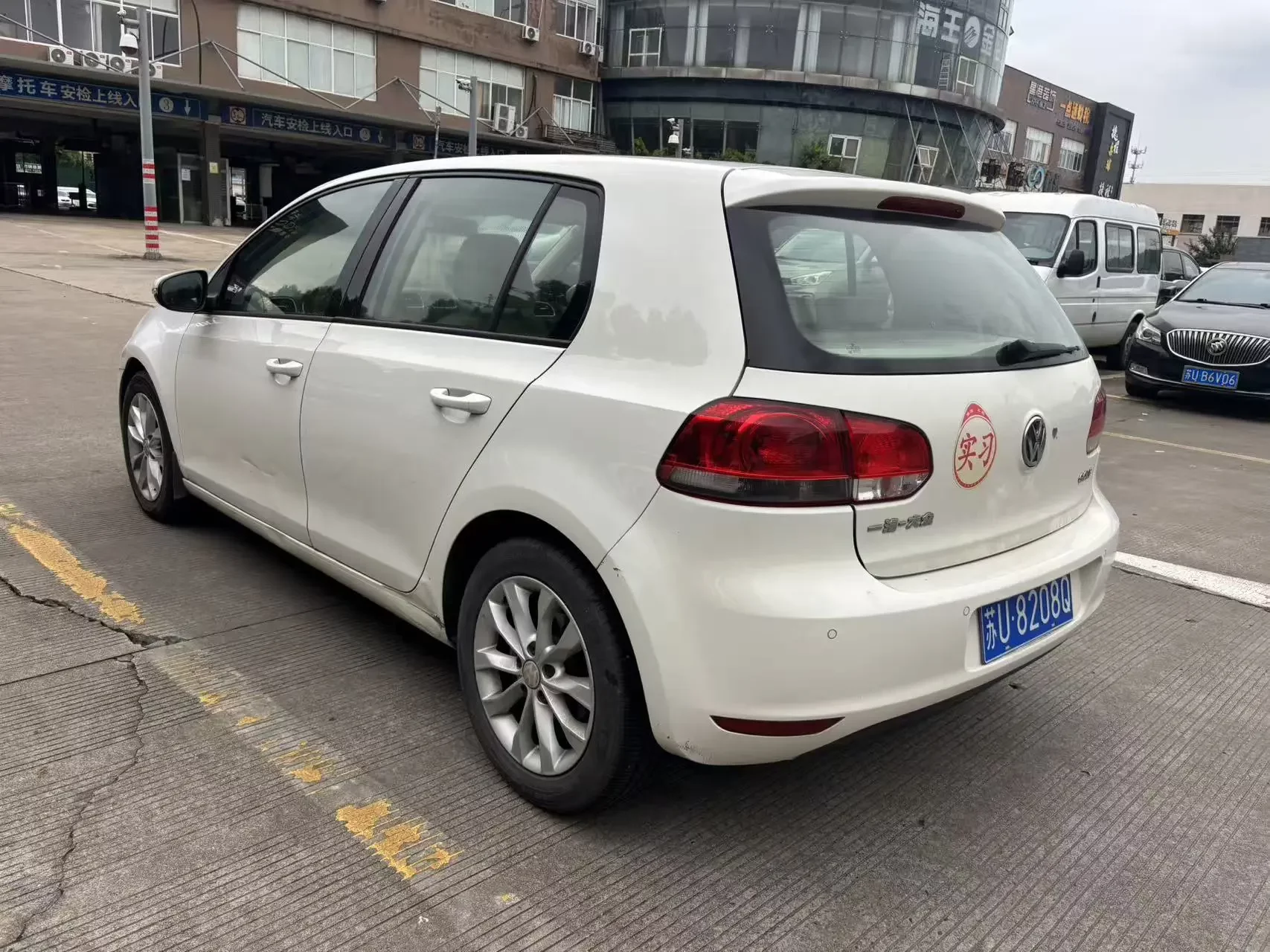 Volkswagen golf