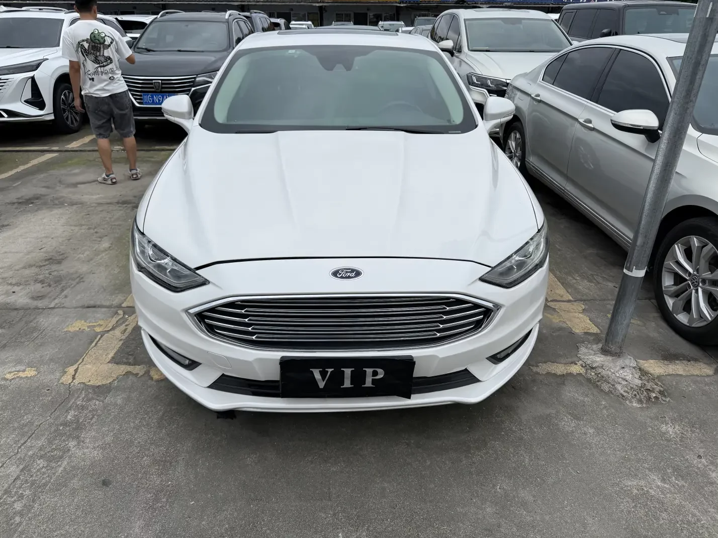 Ford Mondeo
