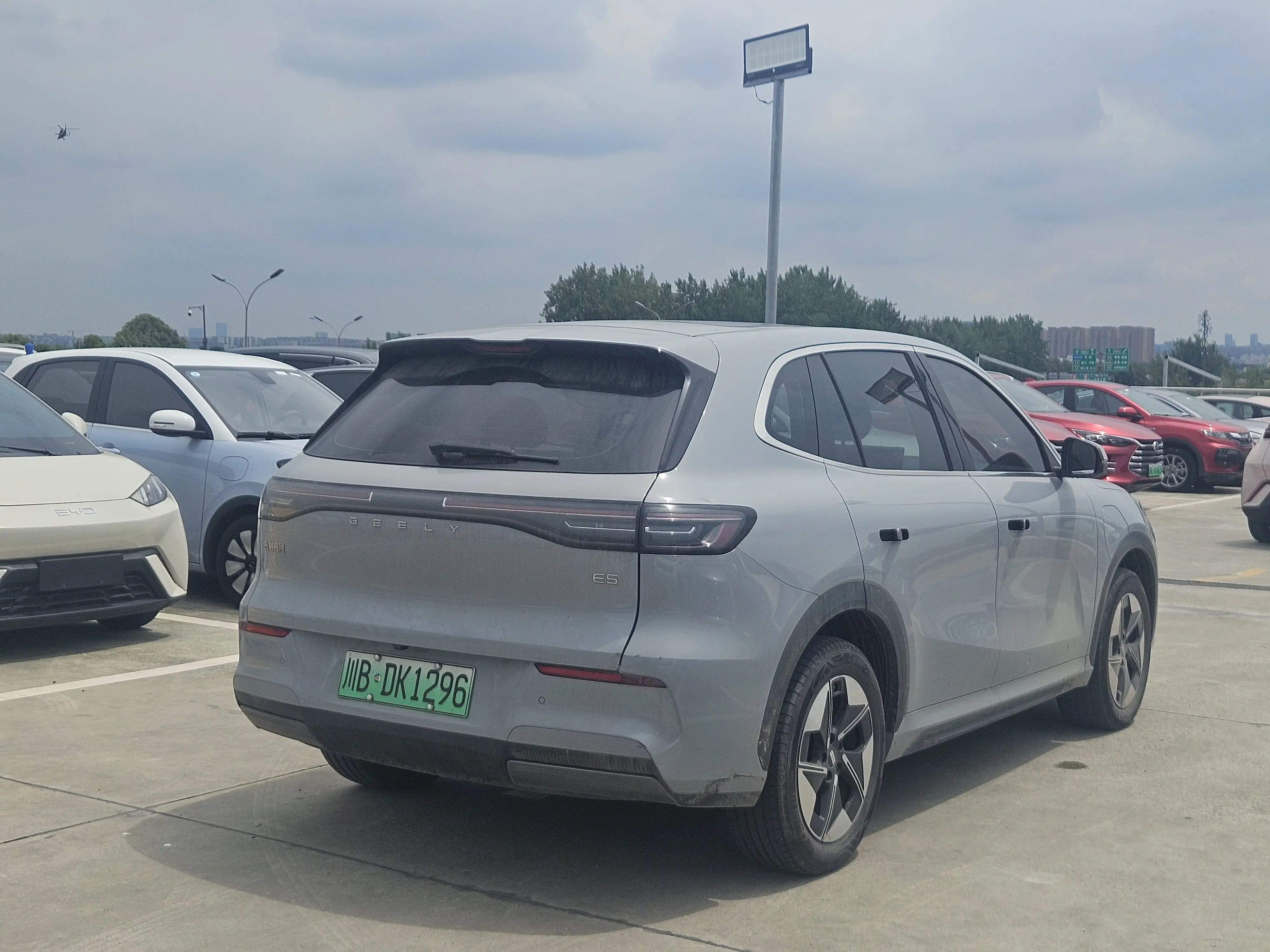 Geely Galaxy E5