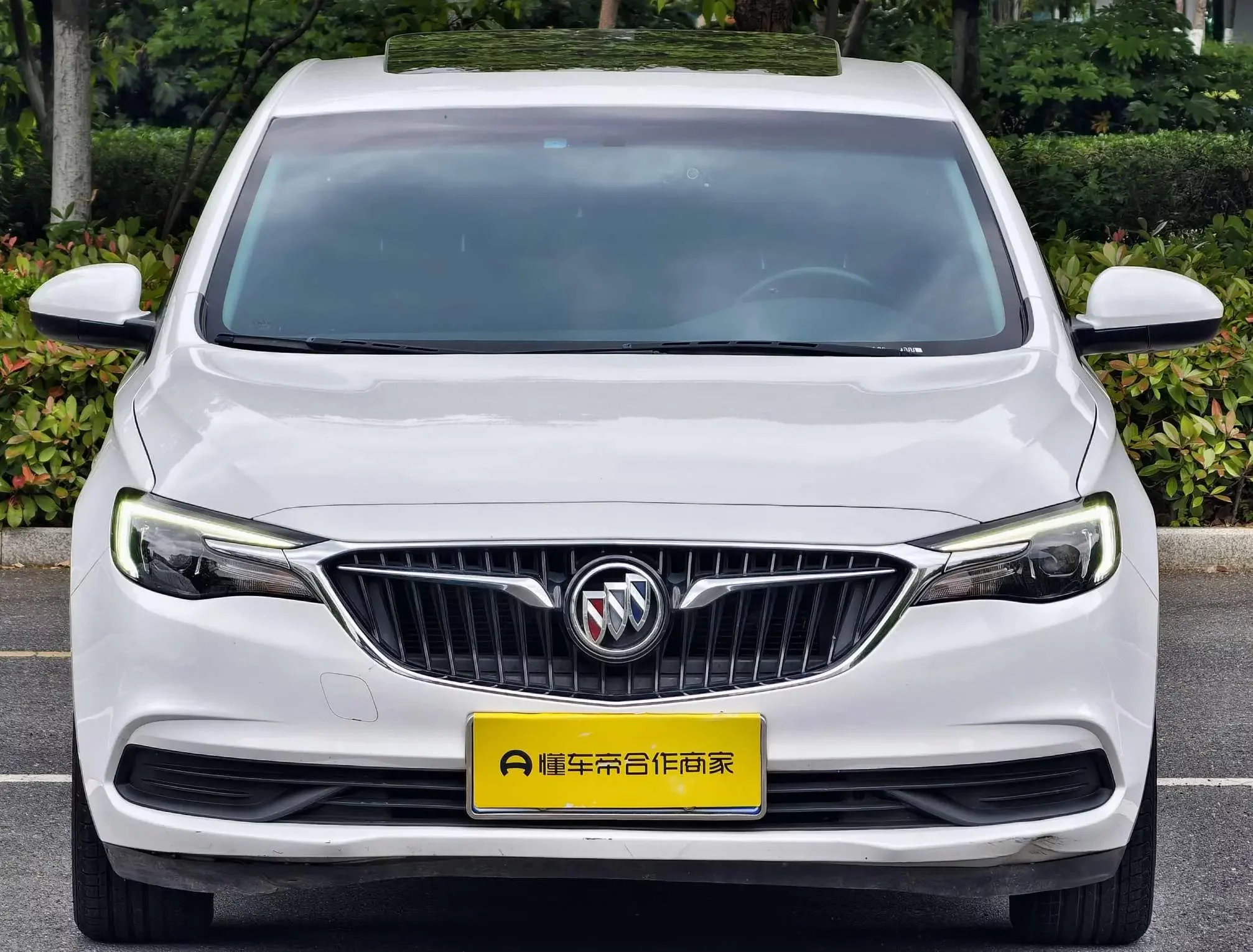 Buick Yinglang