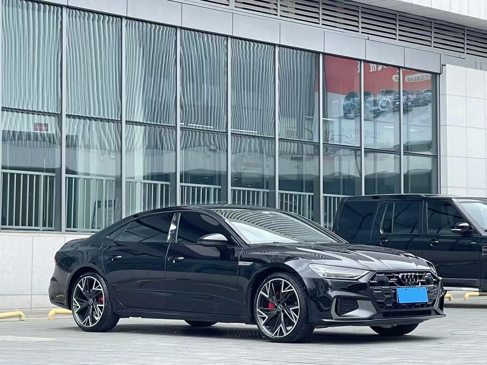 Audi A7L
