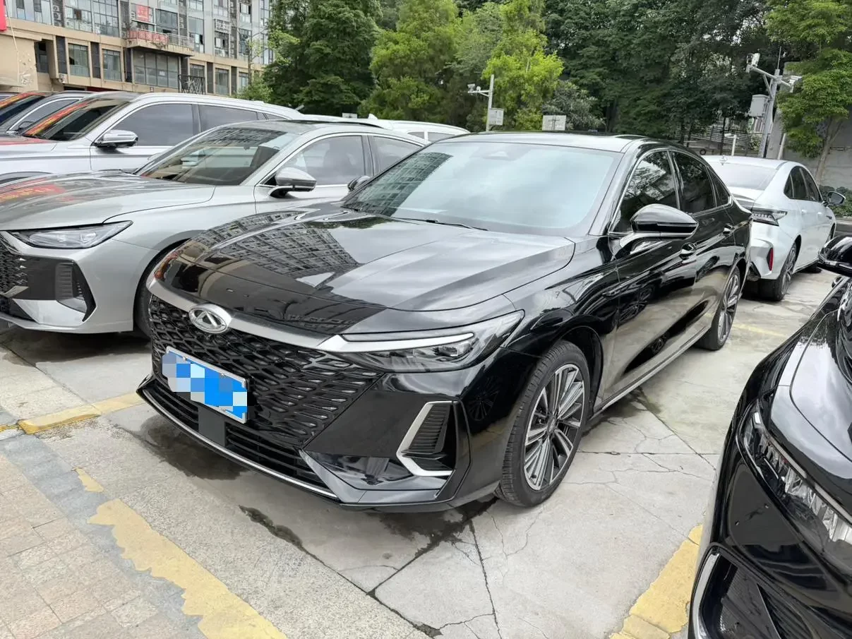 Chery Arrizo 8