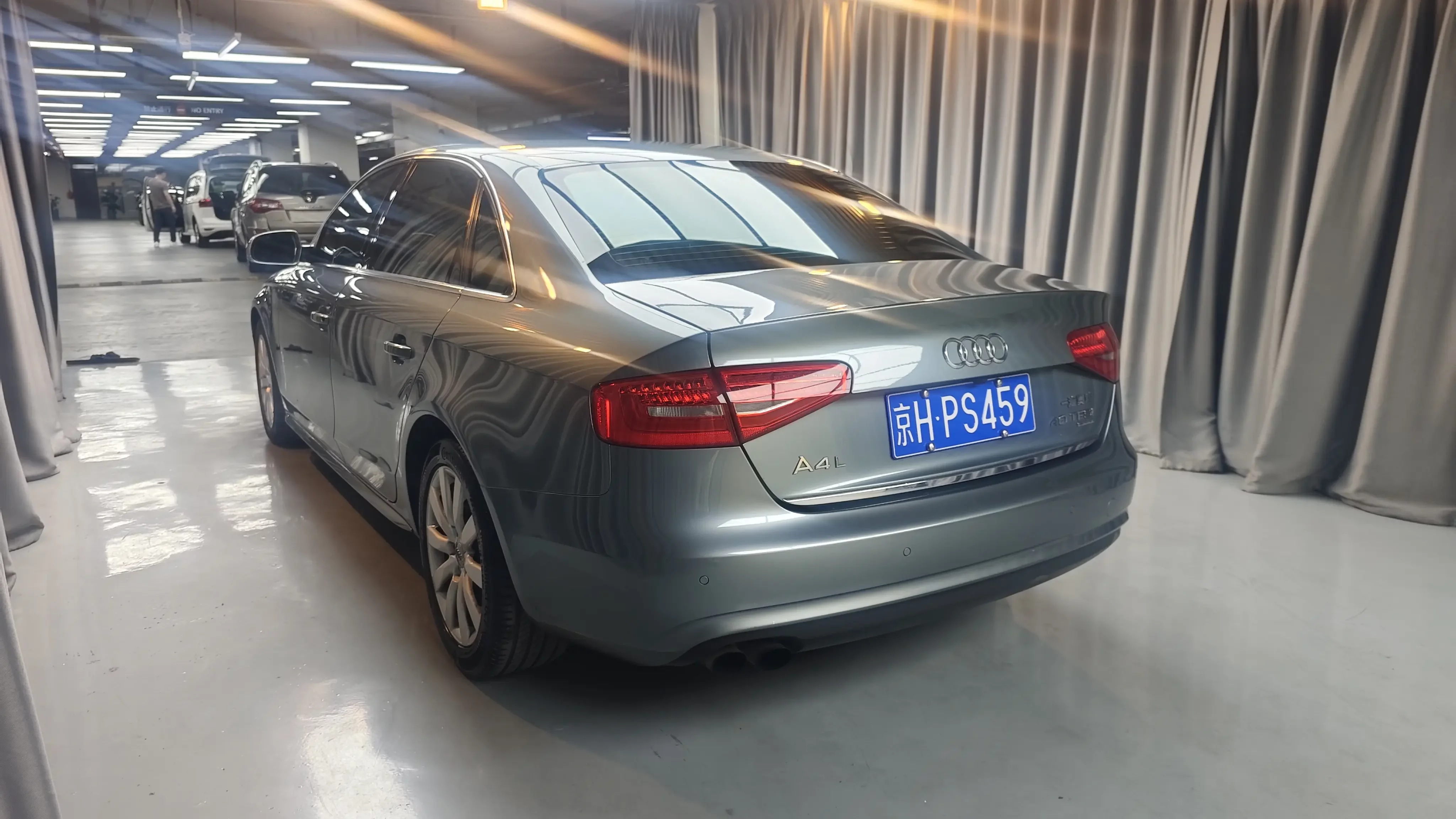 Audi A4L