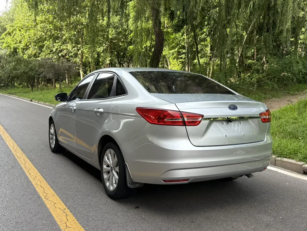 Ford Forrest