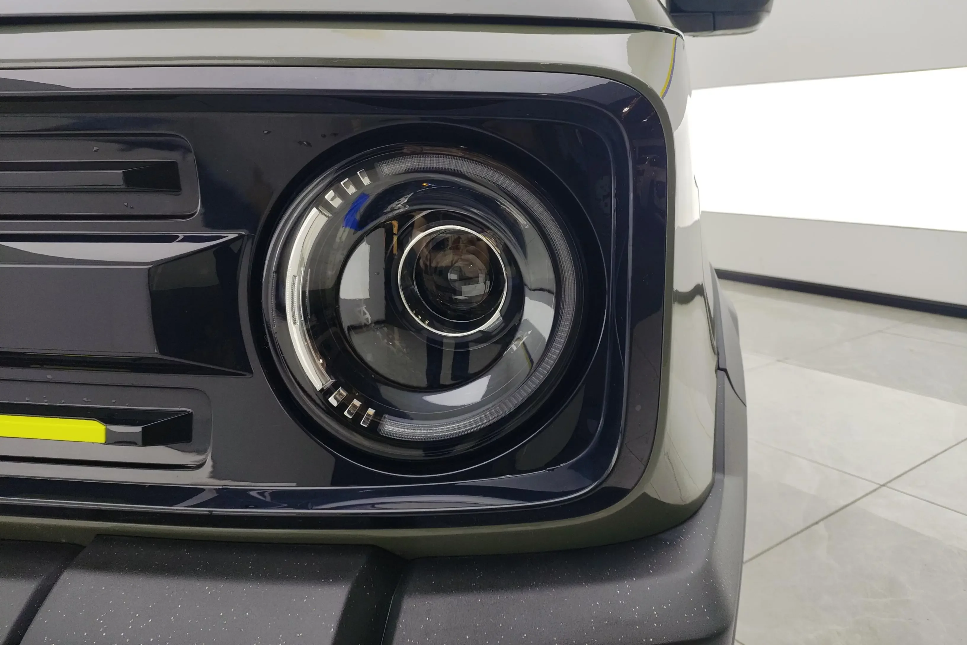 Geely panda