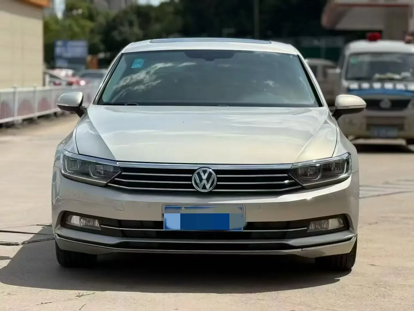 Volkswagen Magotan