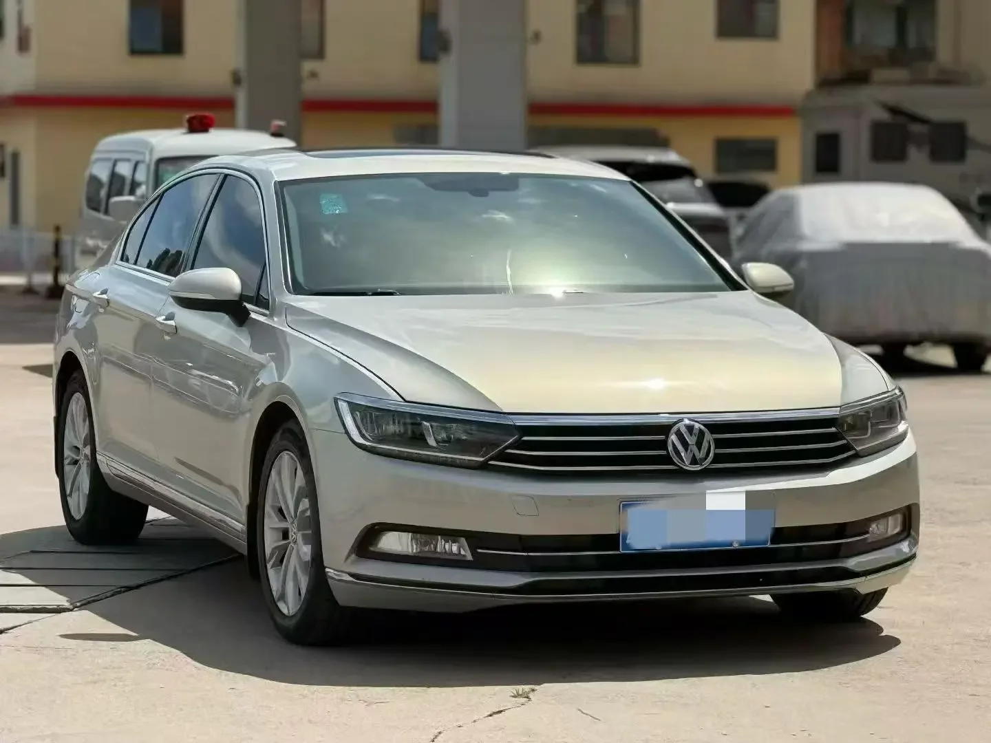 Volkswagen Magotan