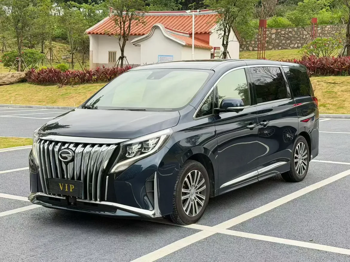 GAC Trumpchi M8
