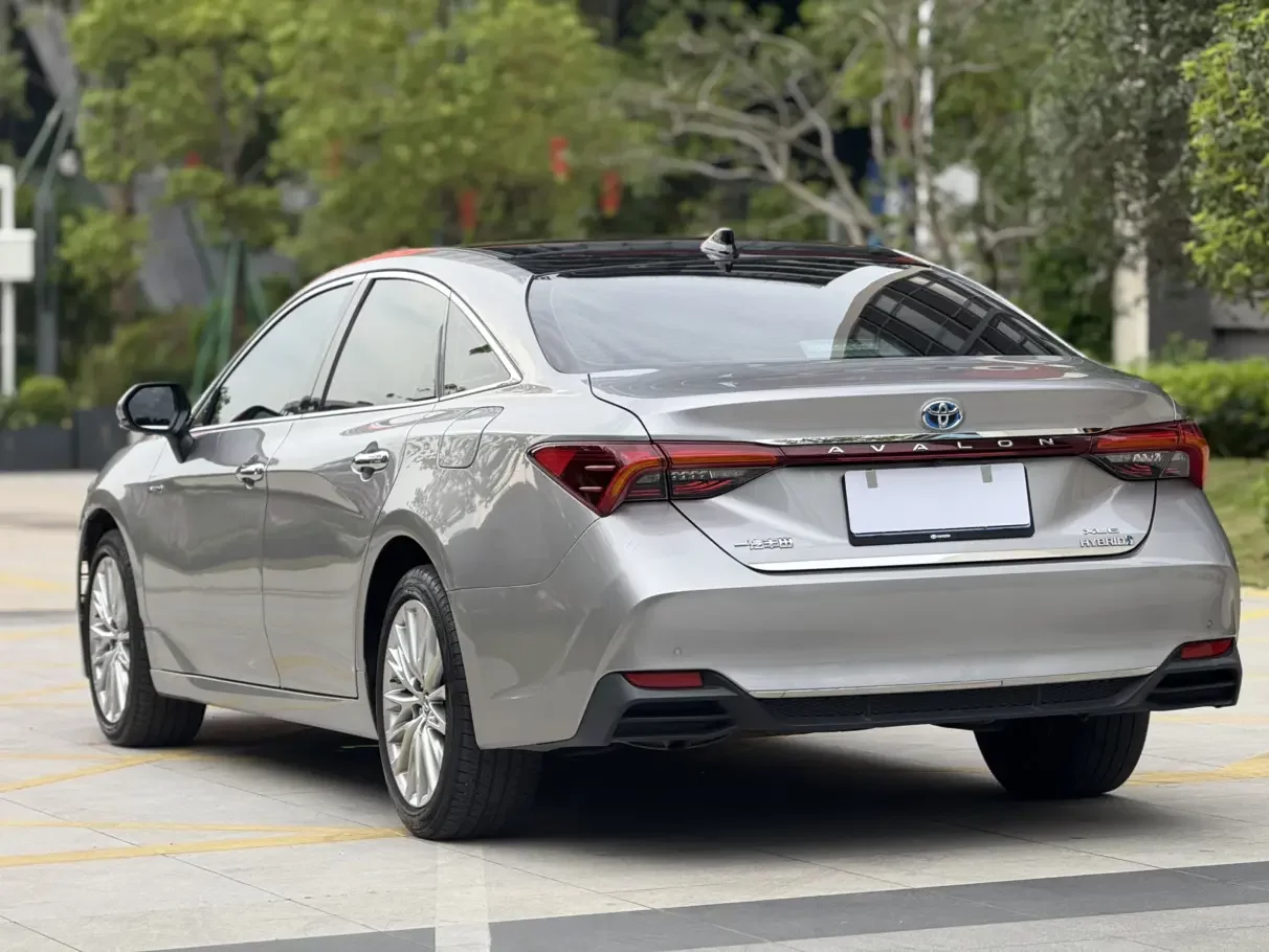Toyota Avalon