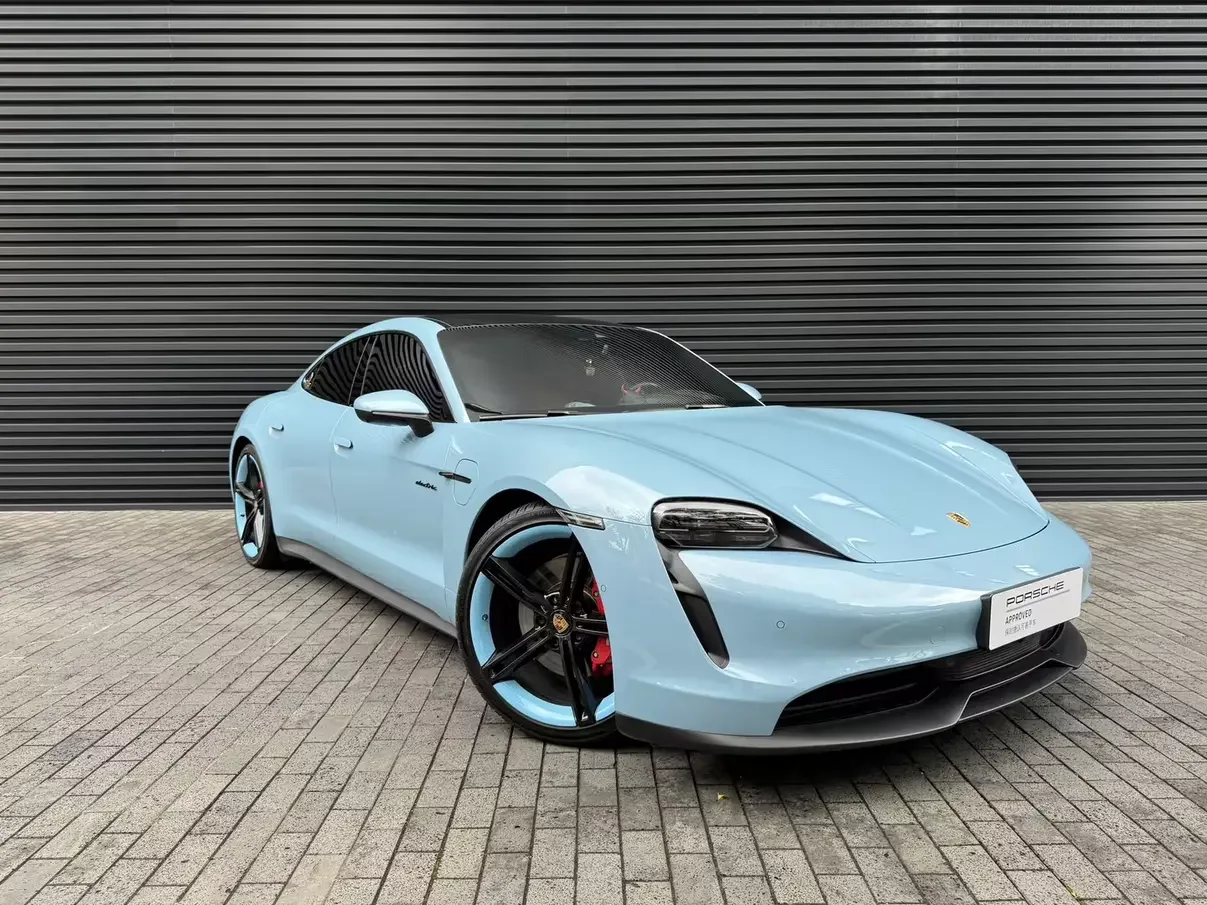 Porsche Taycan