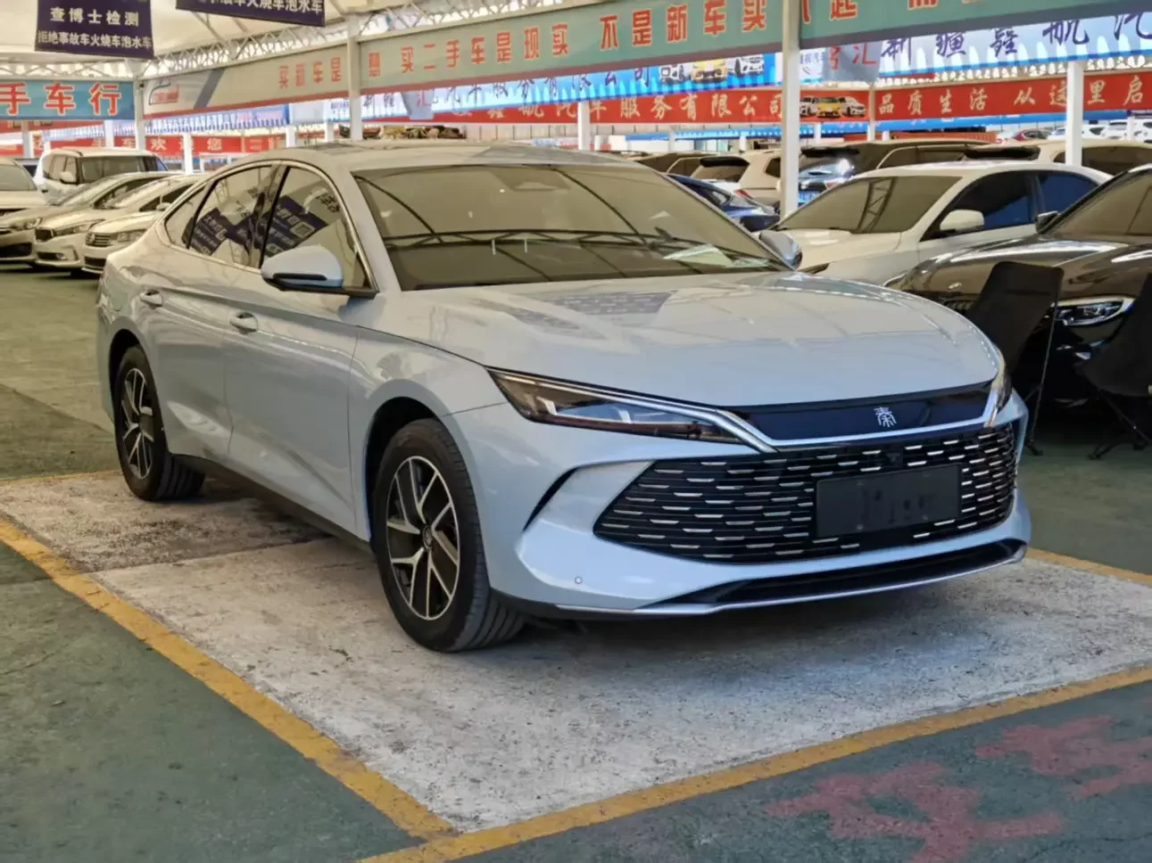 BYD Qin L DM