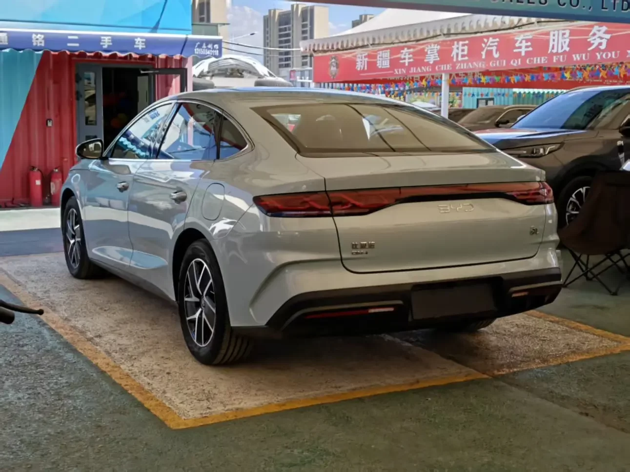BYD Qin L DM