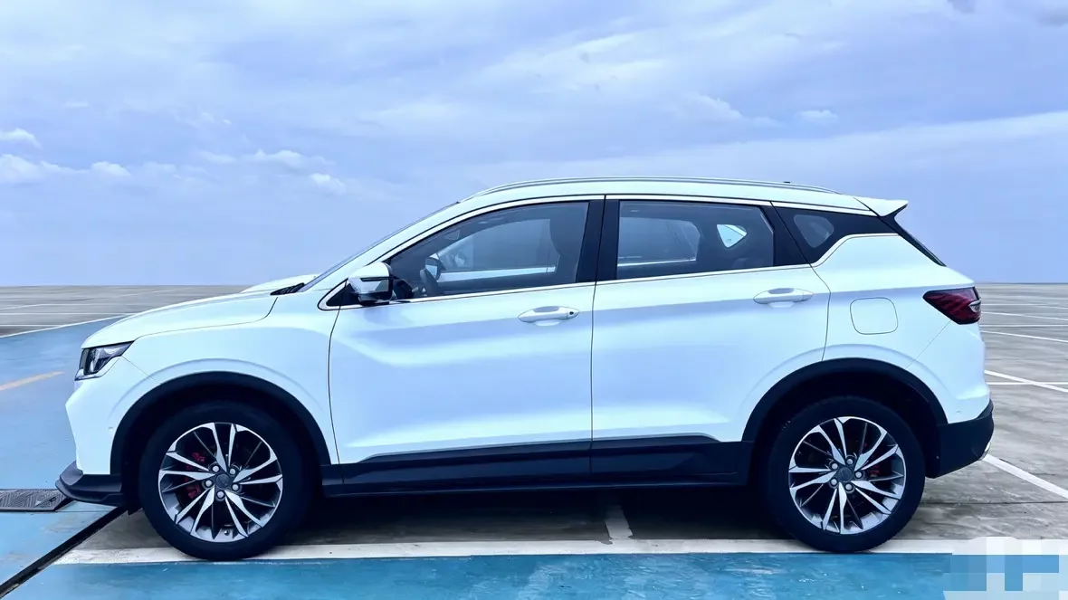 Geely Coolray SX11