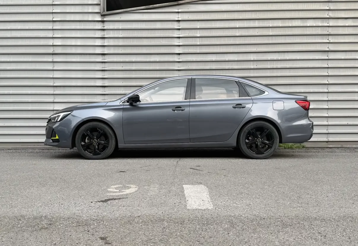 Roewe i6 MAX