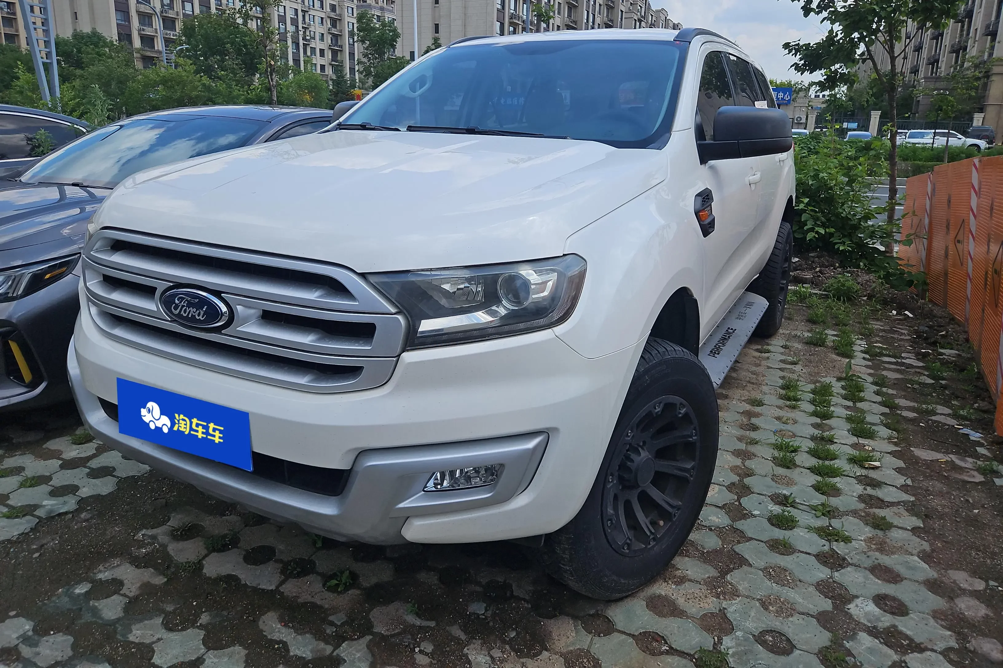 Ford Road shaker