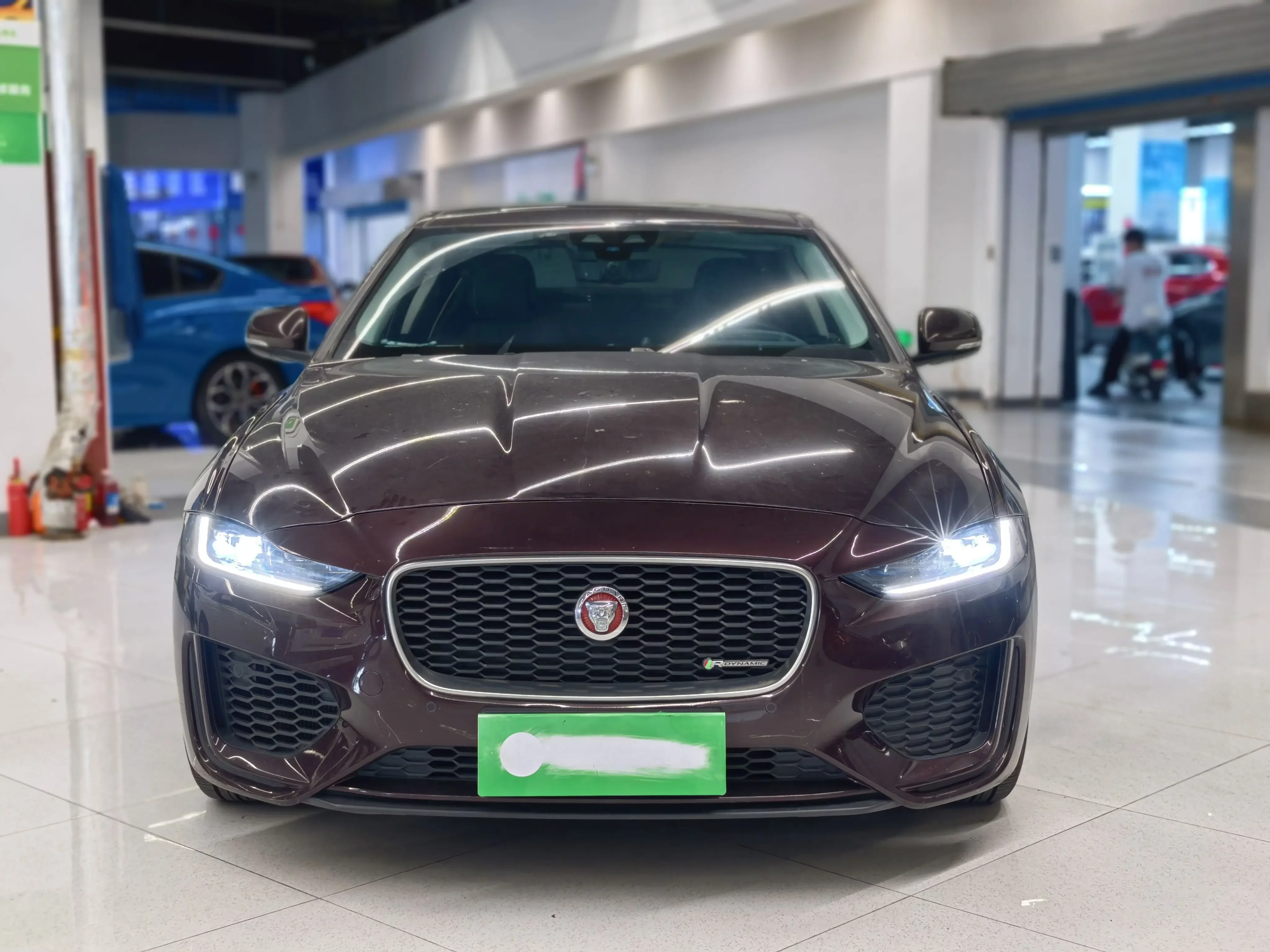 Jaguar XEL