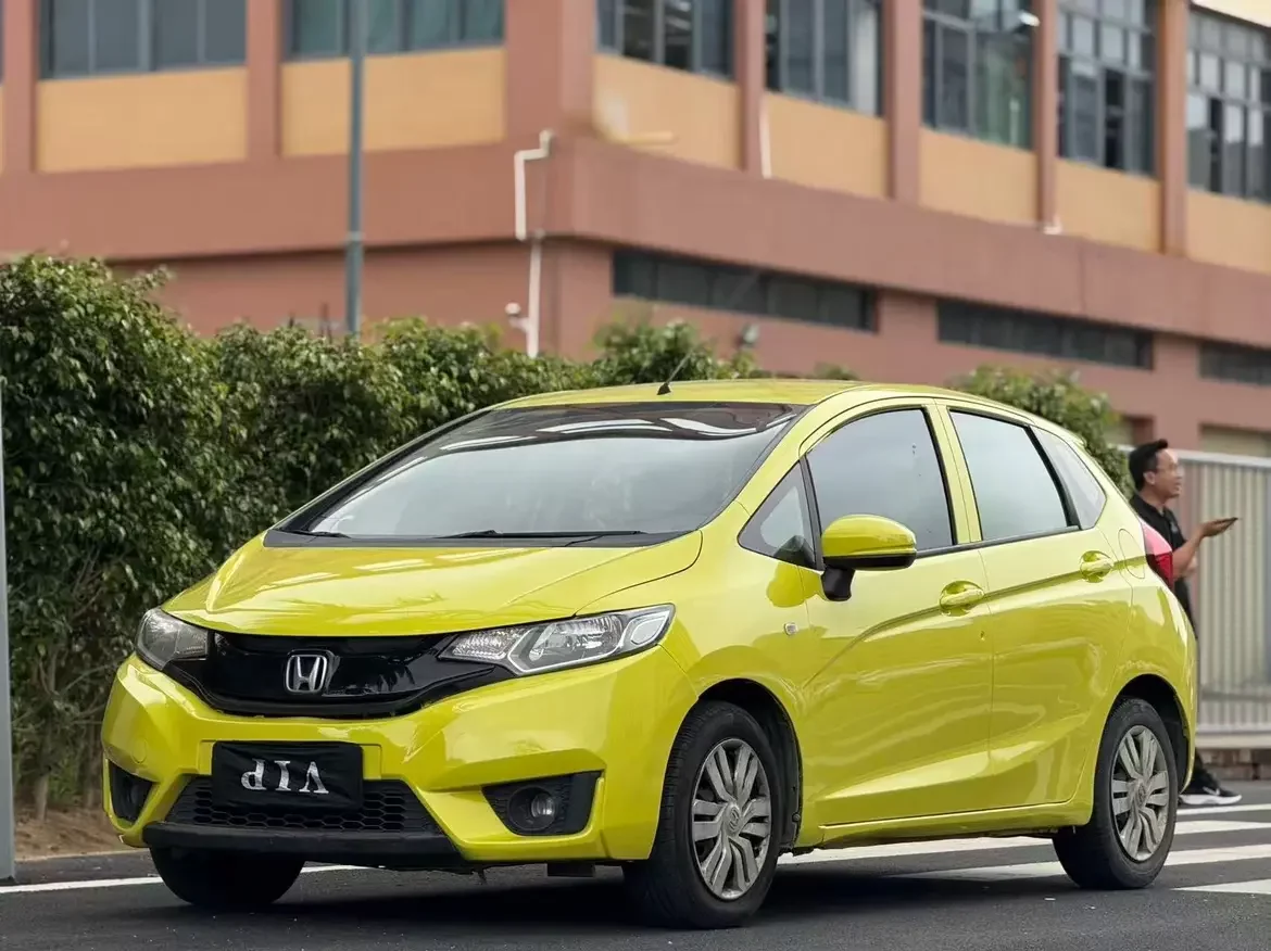 Honda Fit  из Китая