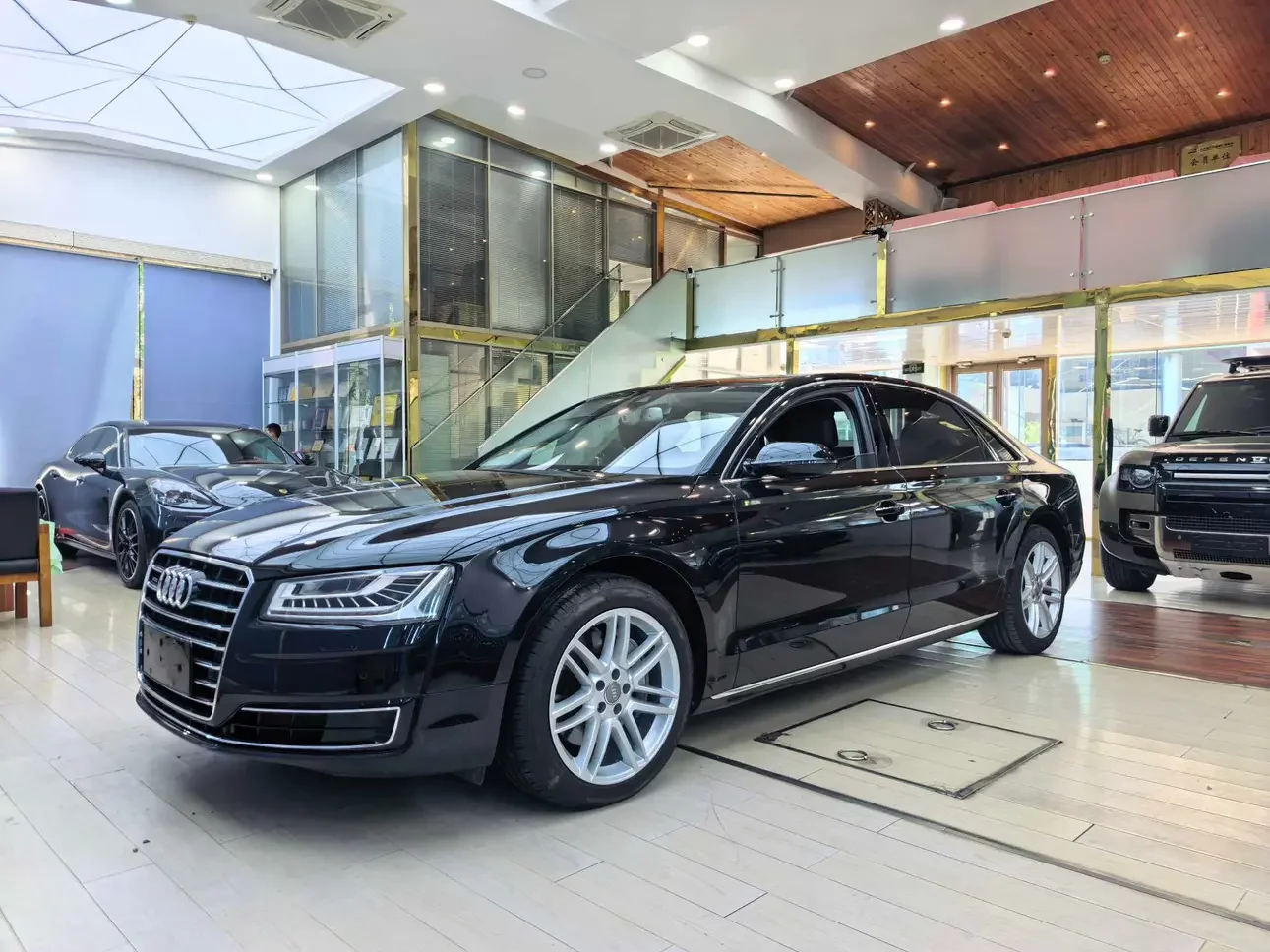 Audi A8