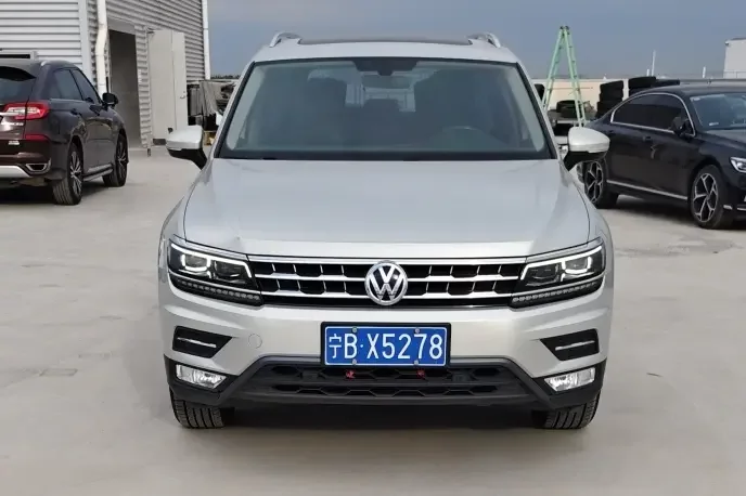 Volkswagen Tiguan L