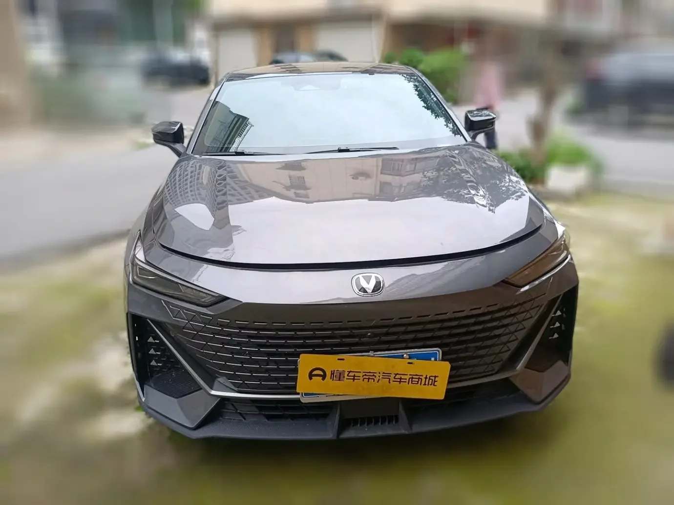 Changan UNI-V