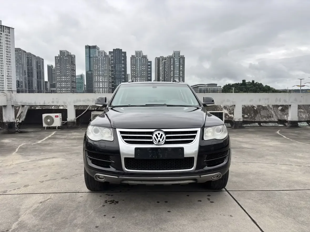 Volkswagen Touareg  из Китая