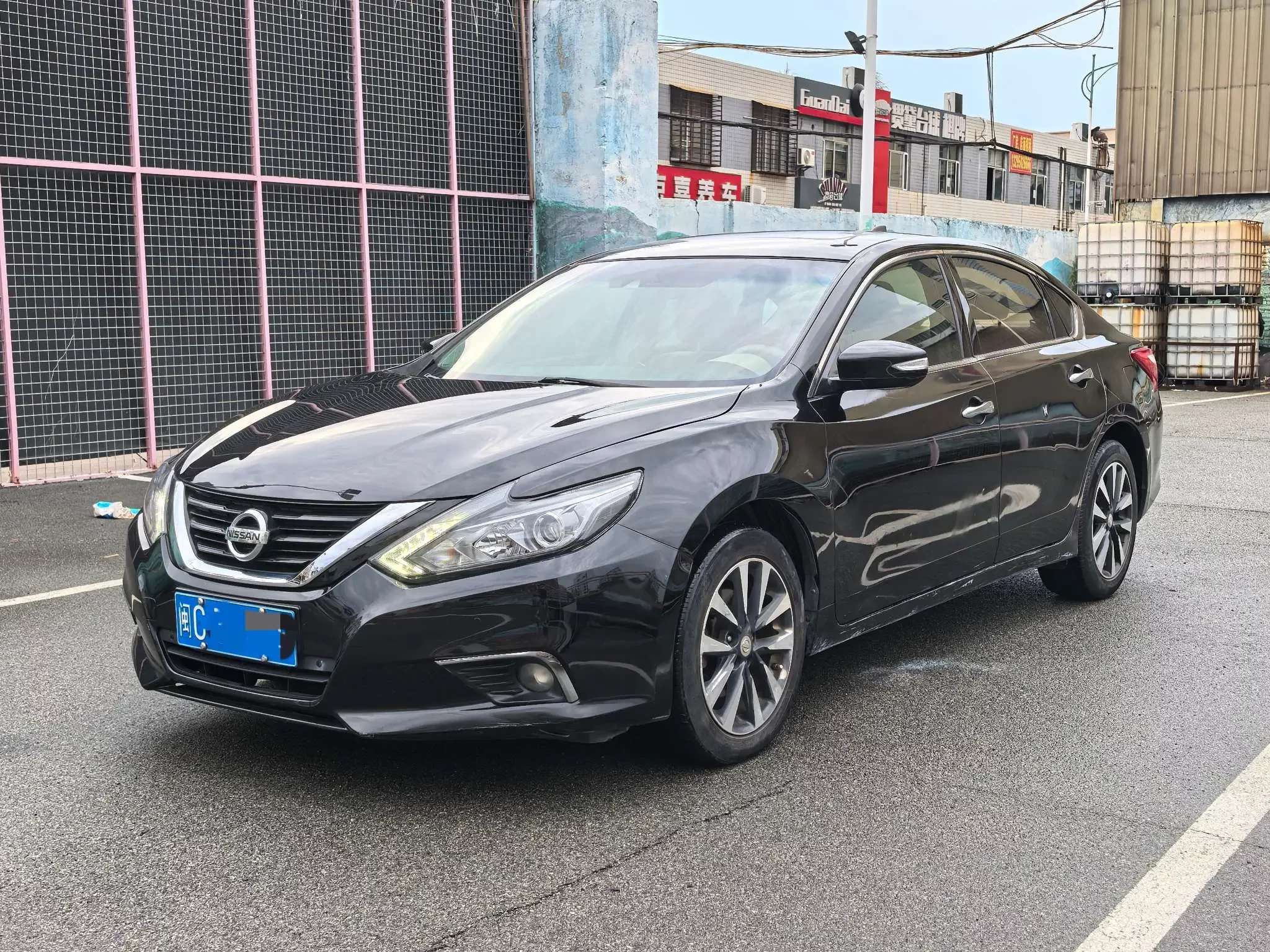 Nissan Altima