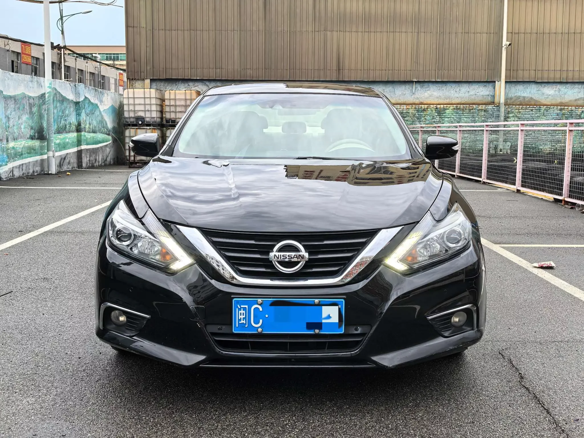 Nissan Altima