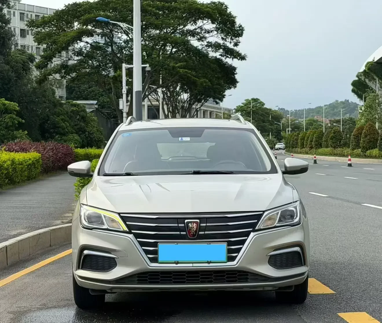 Roewe Ei5