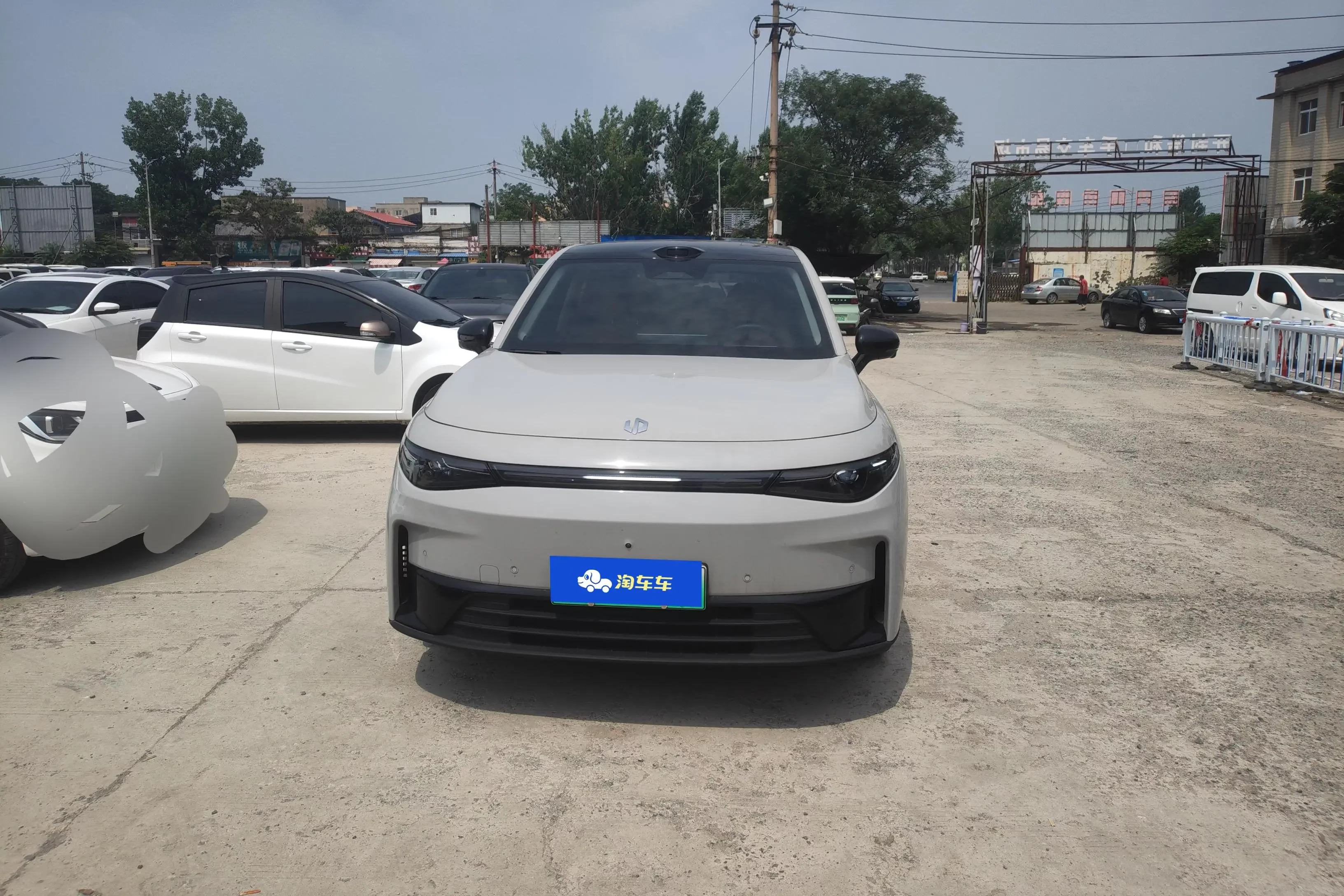 Leapmotor Zero running C10