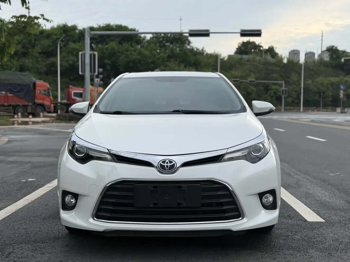 Toyota Levin (Lei Ling)  из Китая