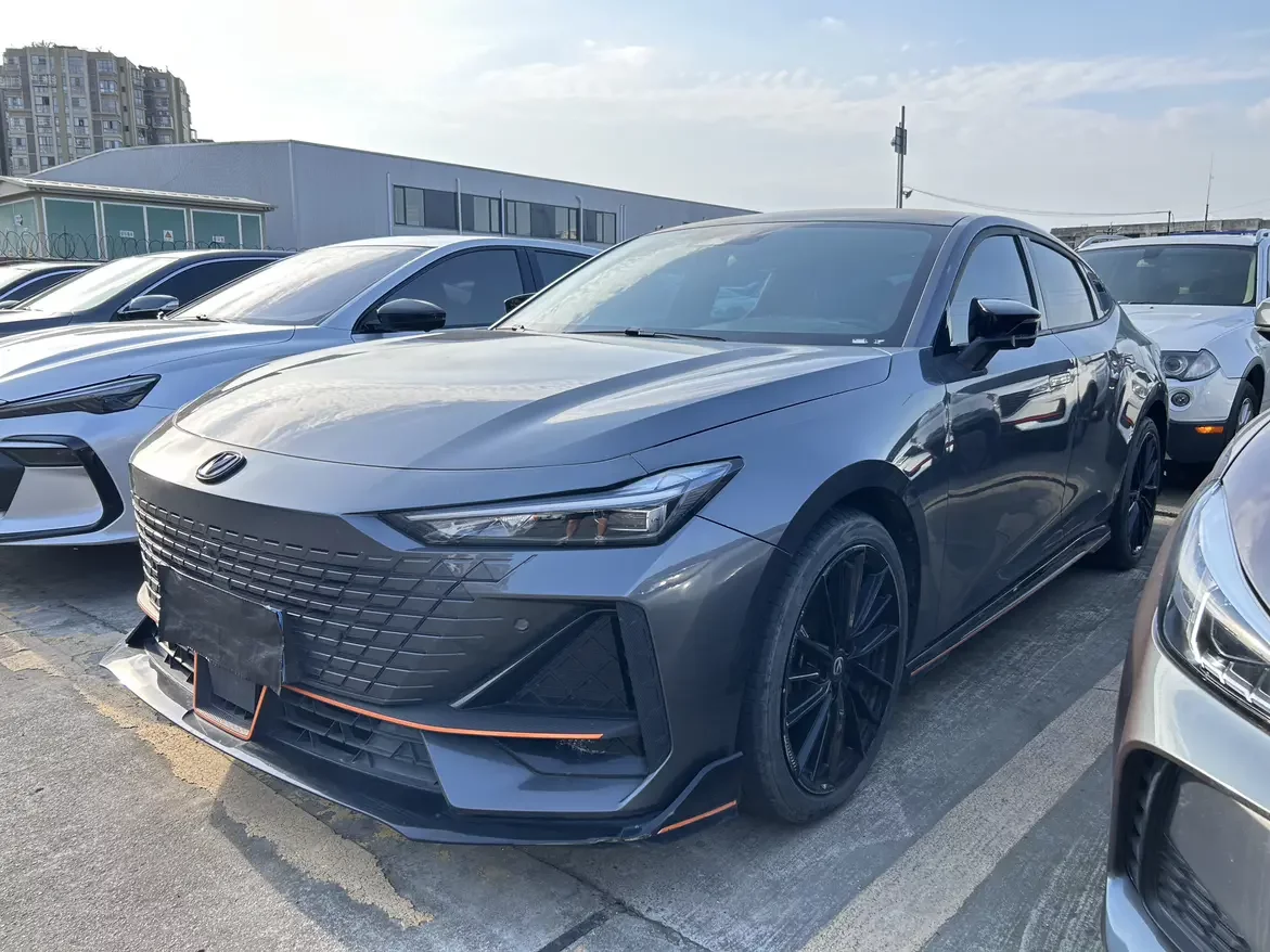 Changan UNI-V