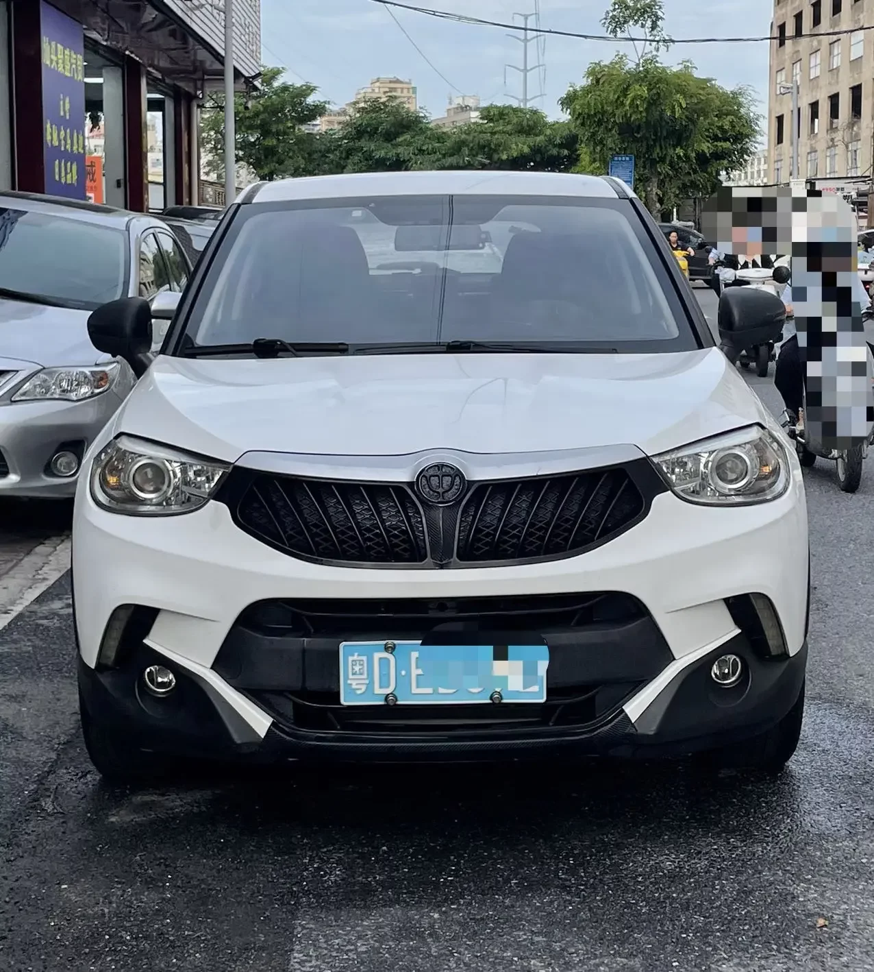 Brilliance China V3